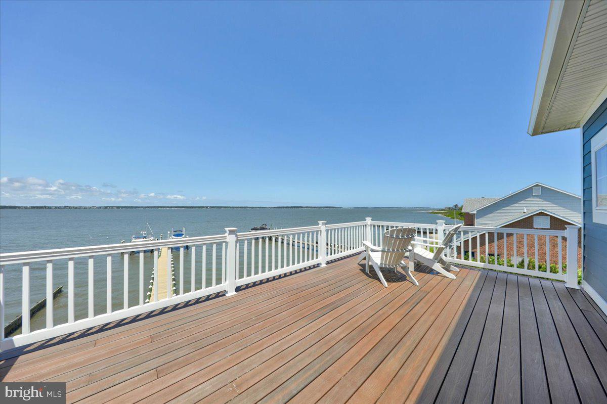 IRONS LANE - Residential