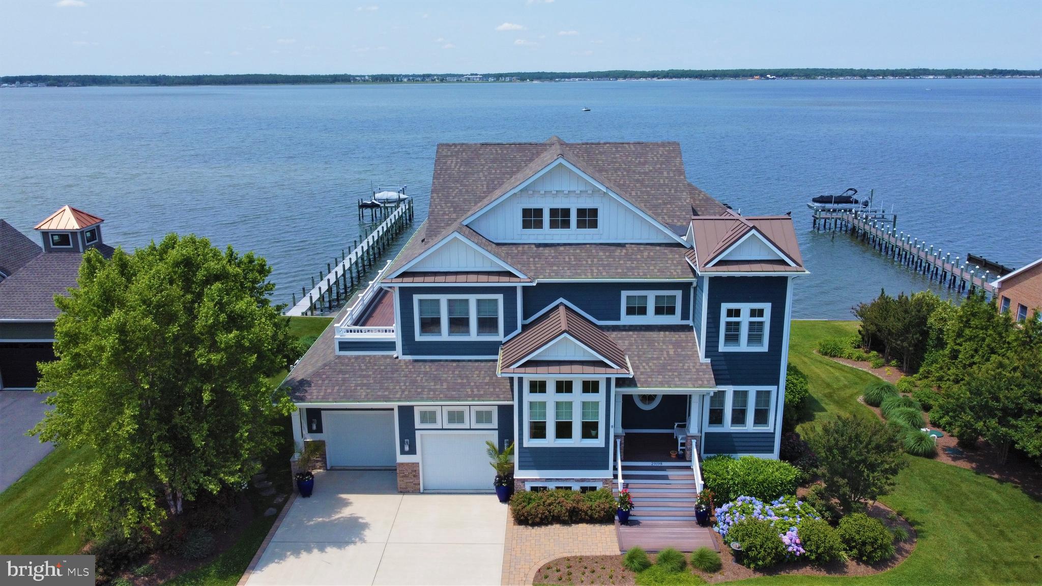 IRONS LANE - Residential