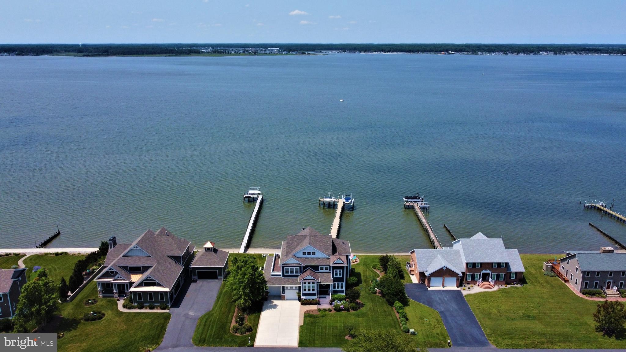 IRONS LANE - Residential