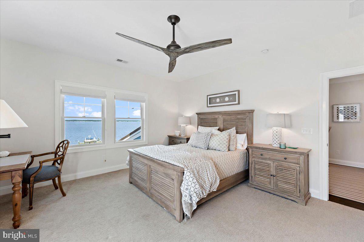 IRONS LANE - Residential