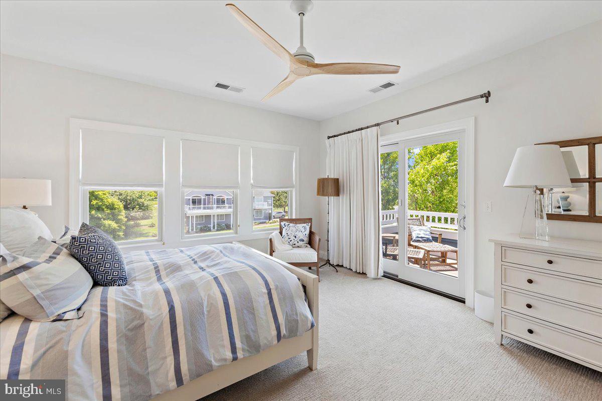 IRONS LANE - Residential