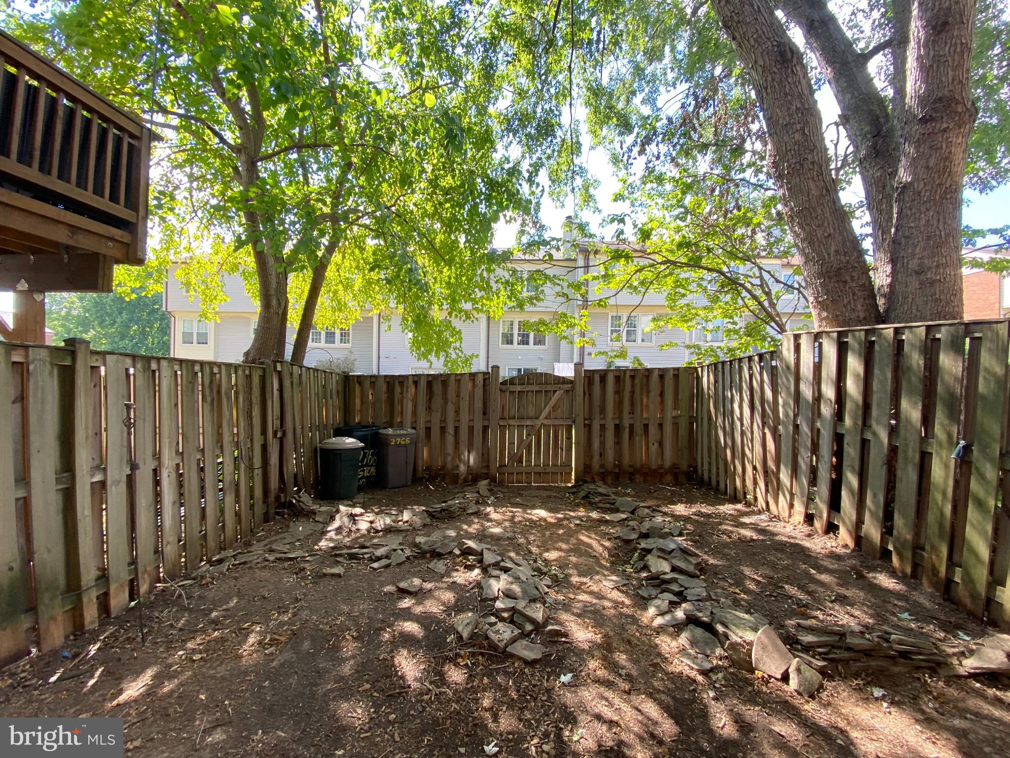 DUNN LORING VILLAGE - Residential Lease