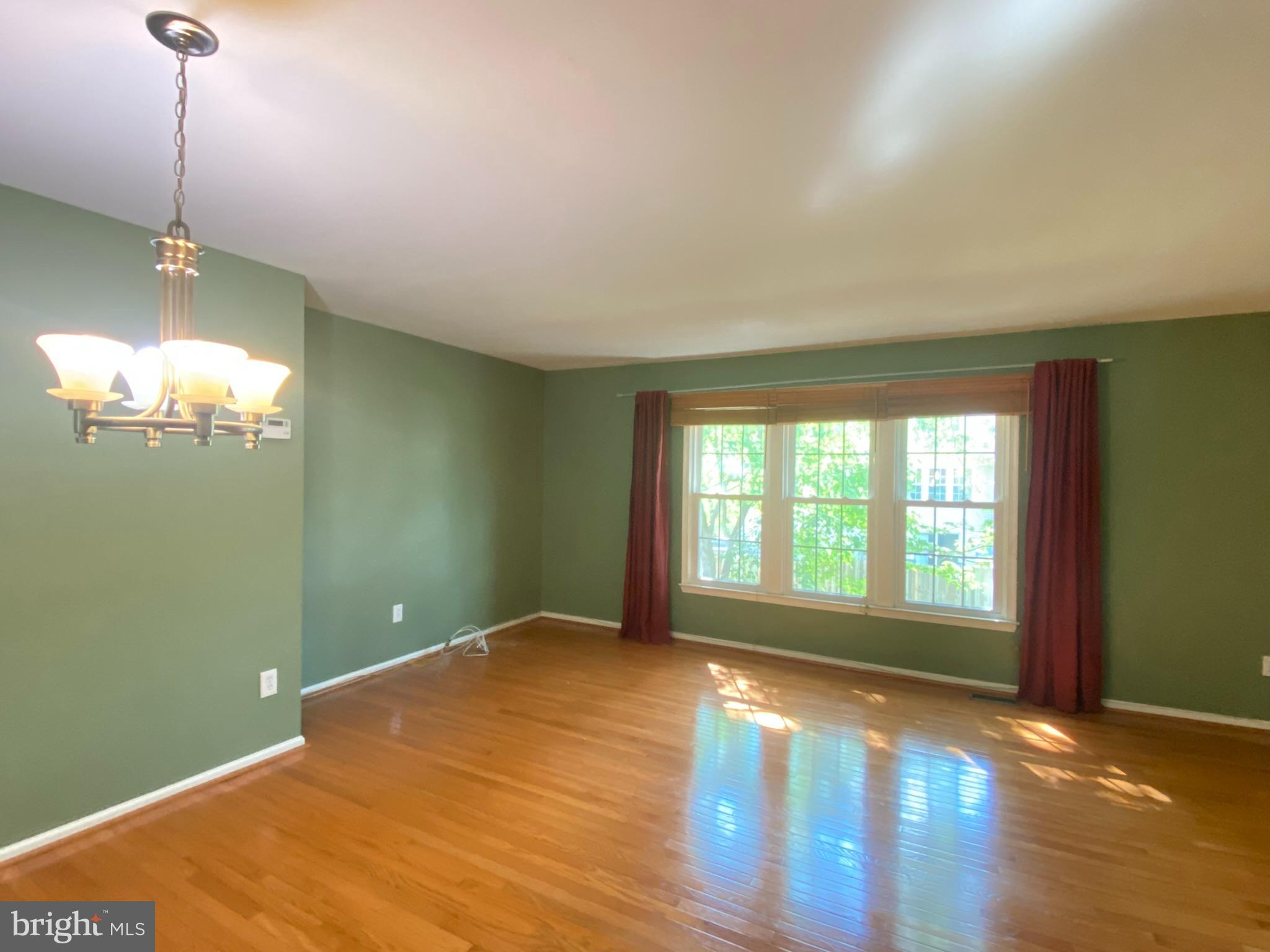 DUNN LORING VILLAGE - Residential Lease