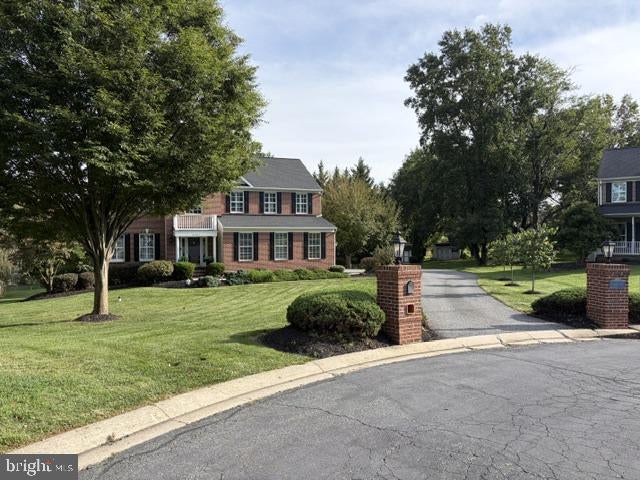 2301 THETFORD COURT