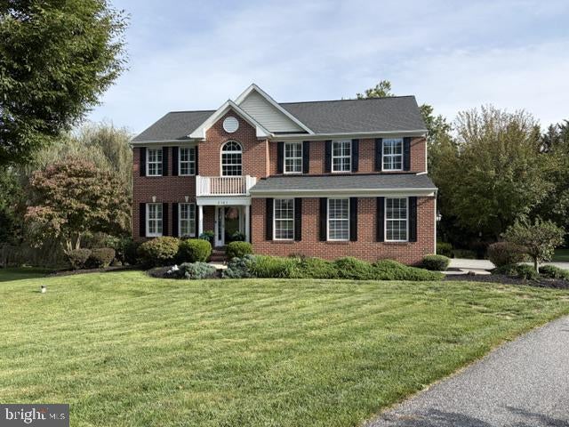 2301 THETFORD COURT