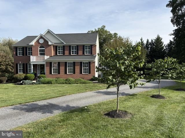 2301 THETFORD COURT