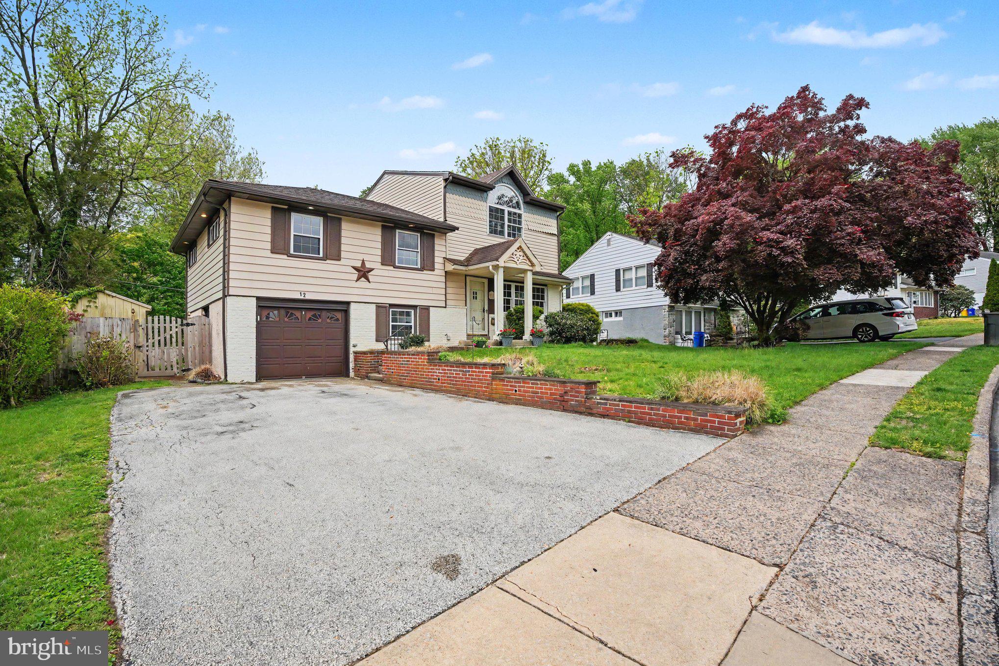 LAWRENCE PARK - Residential