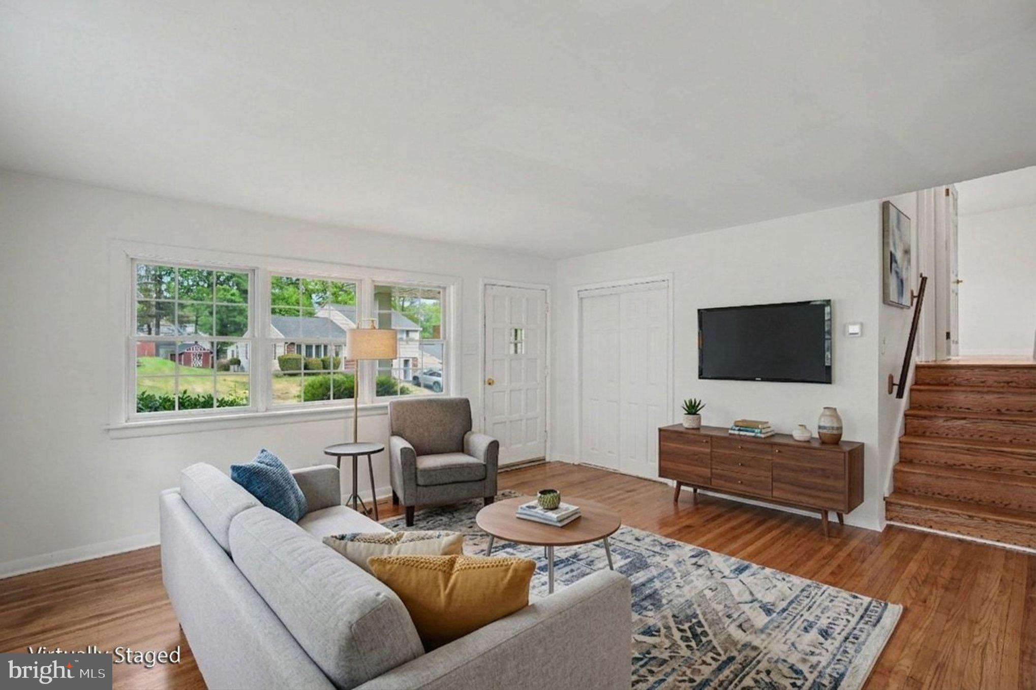 LAWRENCE PARK - Residential