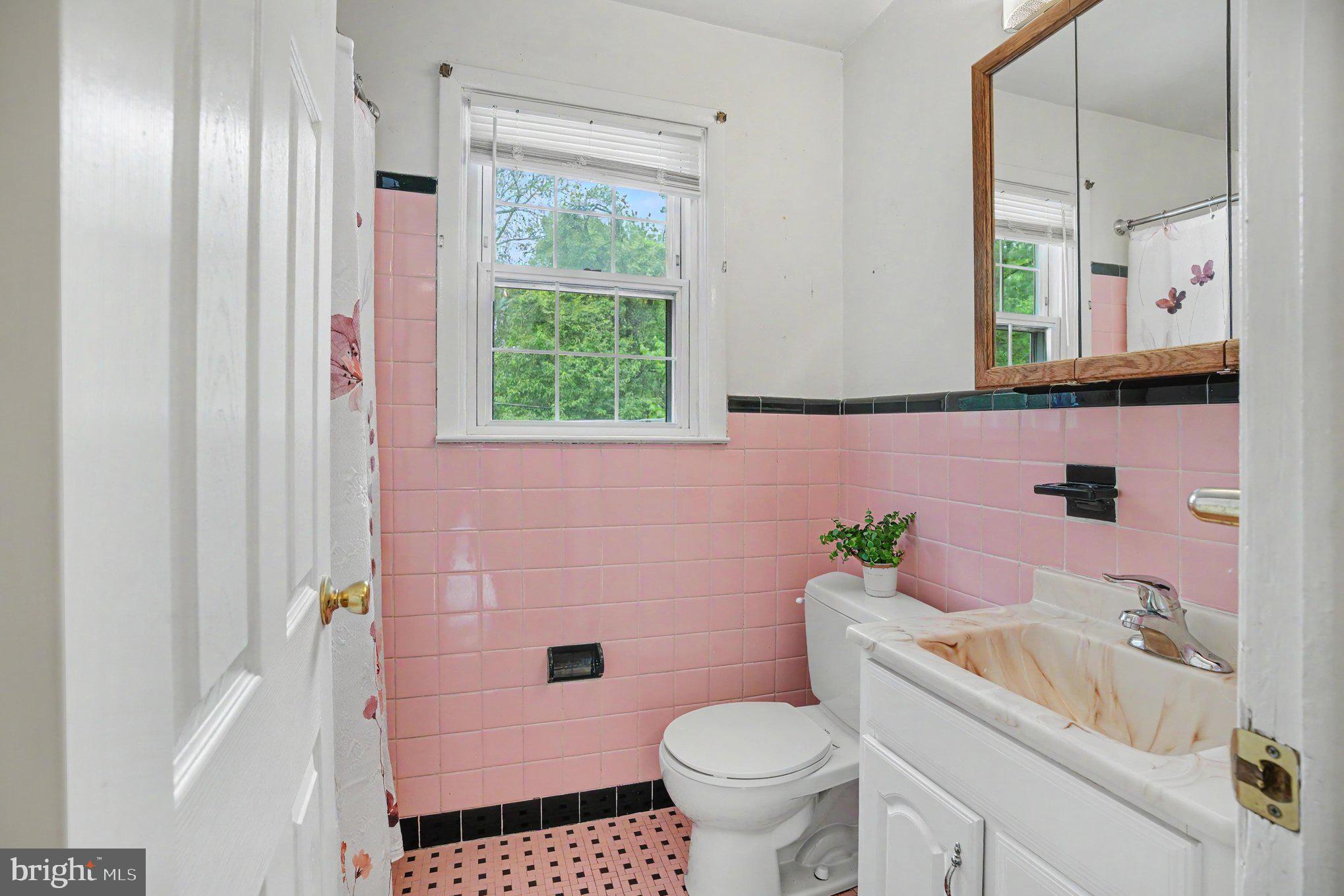 LAWRENCE PARK - Residential