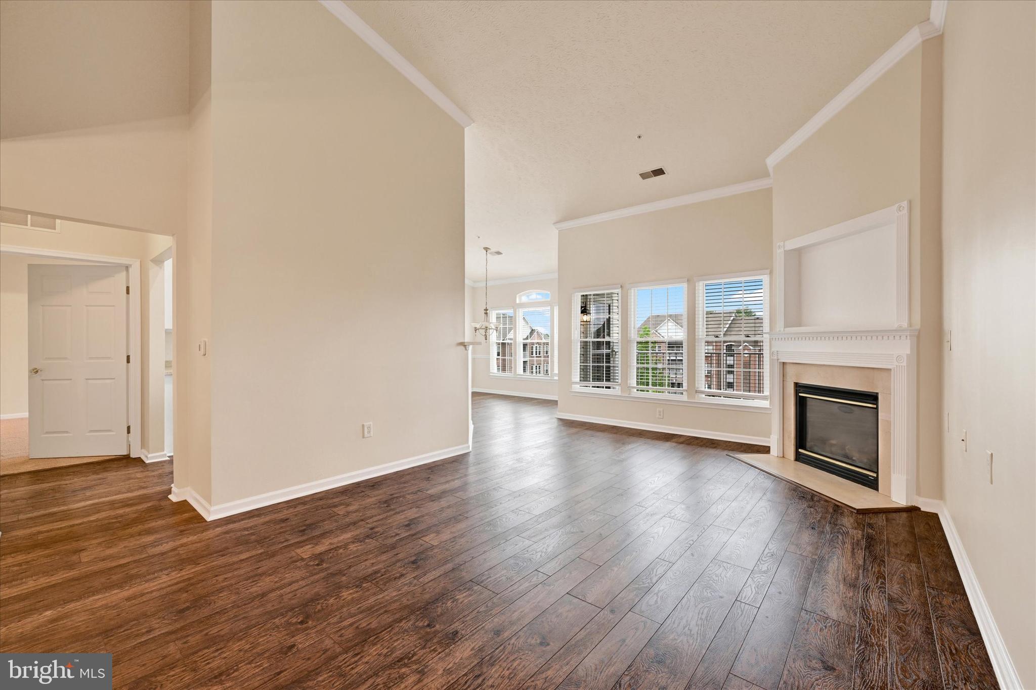 WINDSOR AT PERRY HALL FARMS - Residential