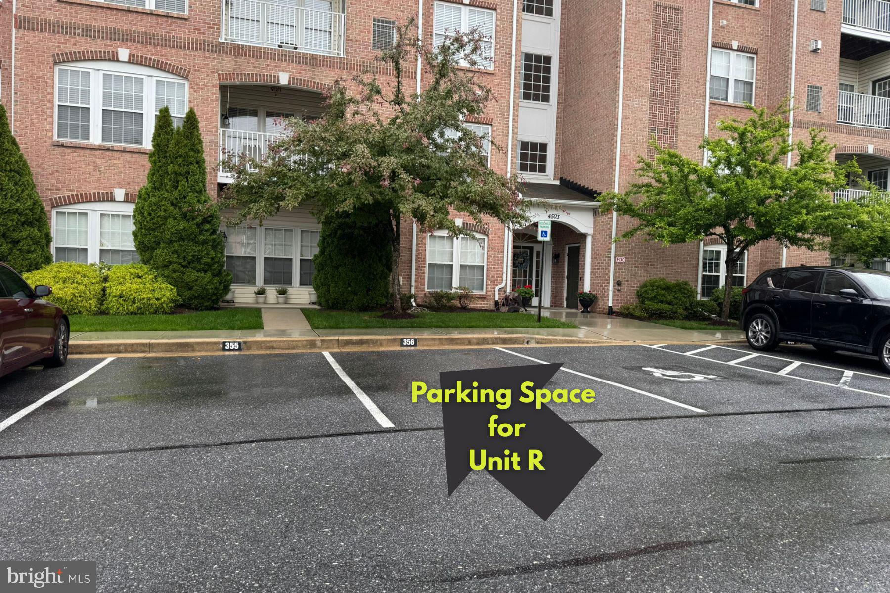 WINDSOR AT PERRY HALL FARMS - Residential