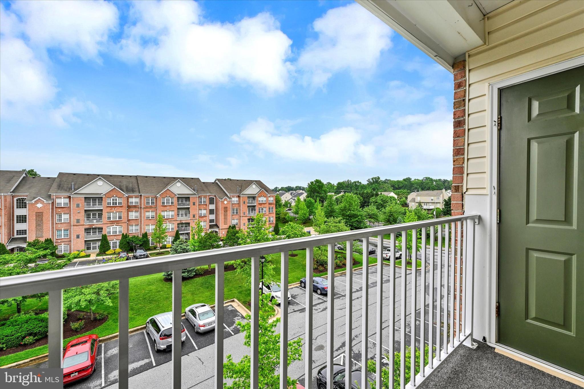 WINDSOR AT PERRY HALL FARMS - Residential