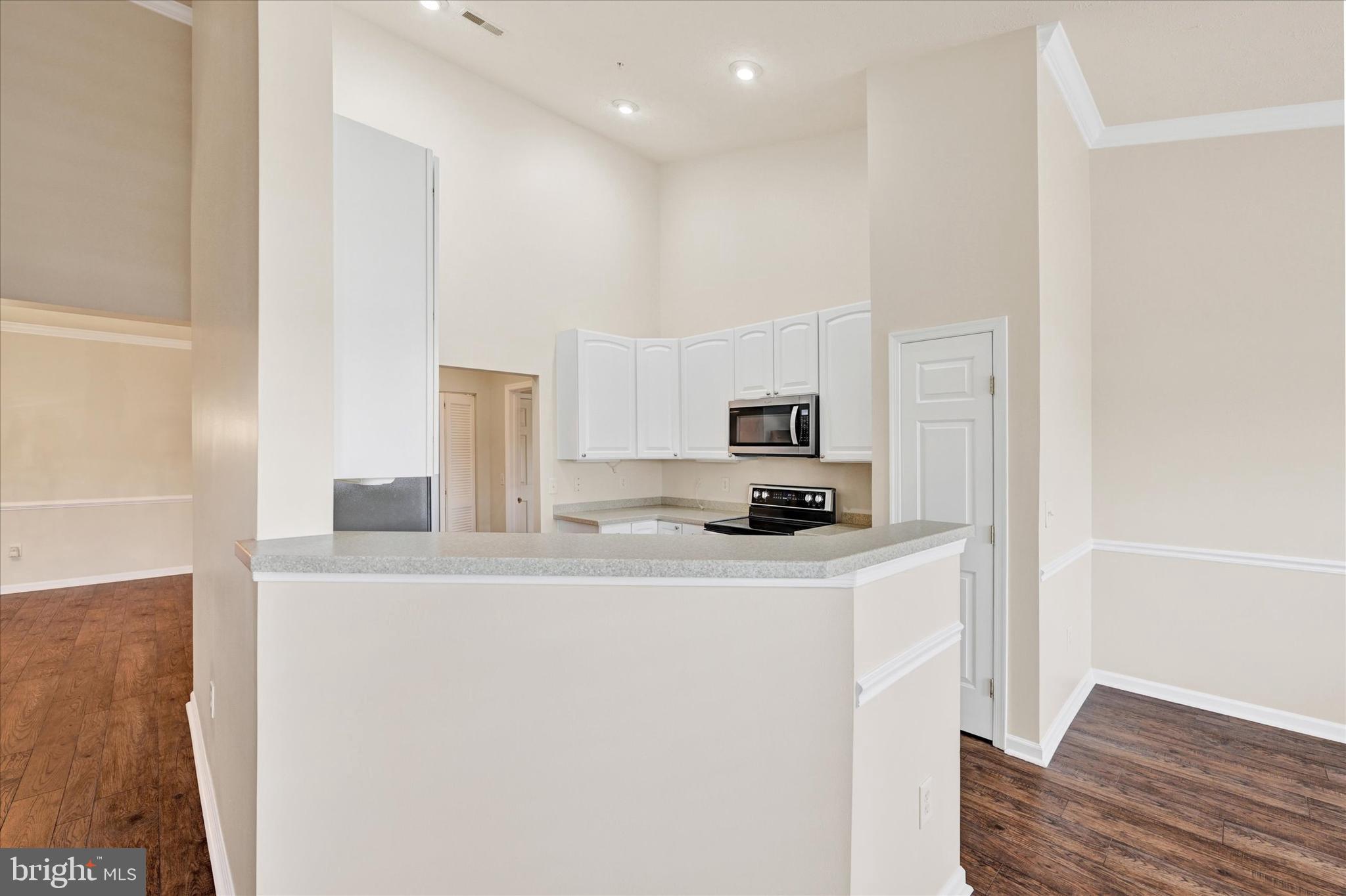 WINDSOR AT PERRY HALL FARMS - Residential