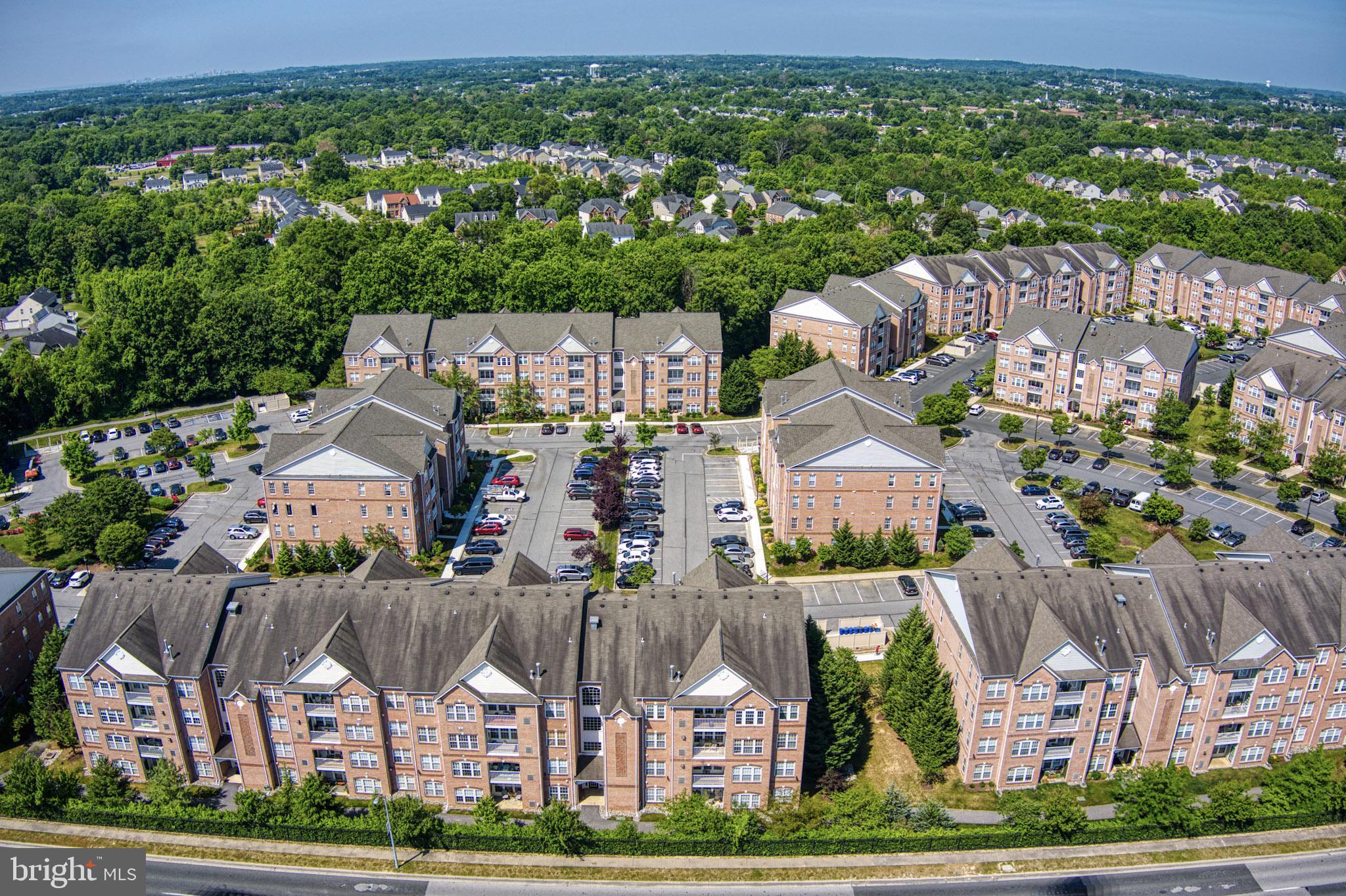 WINDSOR AT PERRY HALL FARMS - Residential