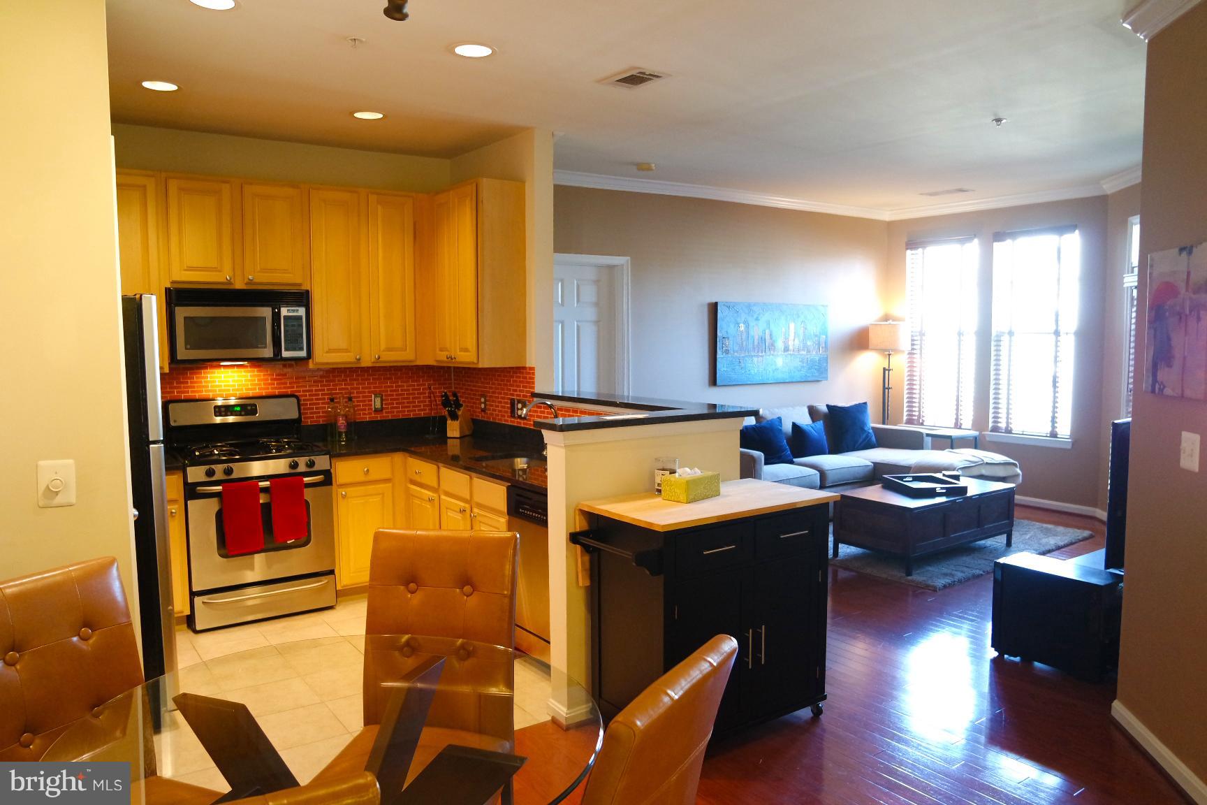 GROVE AT ARLINGTON - Residential Lease