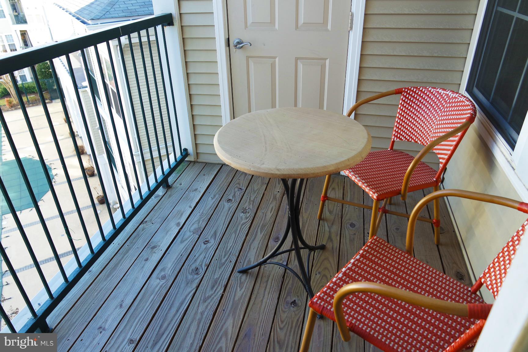 GROVE AT ARLINGTON - Residential Lease