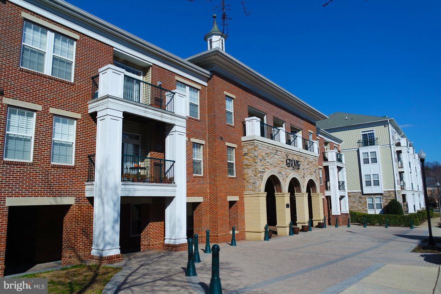 Gorgeous & Spacious 2Br, 1Ba Condo, Updated Kitchen w/ Granite Counters, Tiled Backsplash, & SS Appliances, Gleaming H.W. Floors, Spacious Bedrooms w/ Plenty Closet Space. Luxury Amenities, Bike Trails, Pool View, Tons of Light, Gym, Pool Hall, Party & Media Rooms, BBQ Grills, 2 Car Garage Spaces, Superb Location, Minutes to Pentagon/Crystal City. DC. You can Also Rent it Furnished for $2200/mo