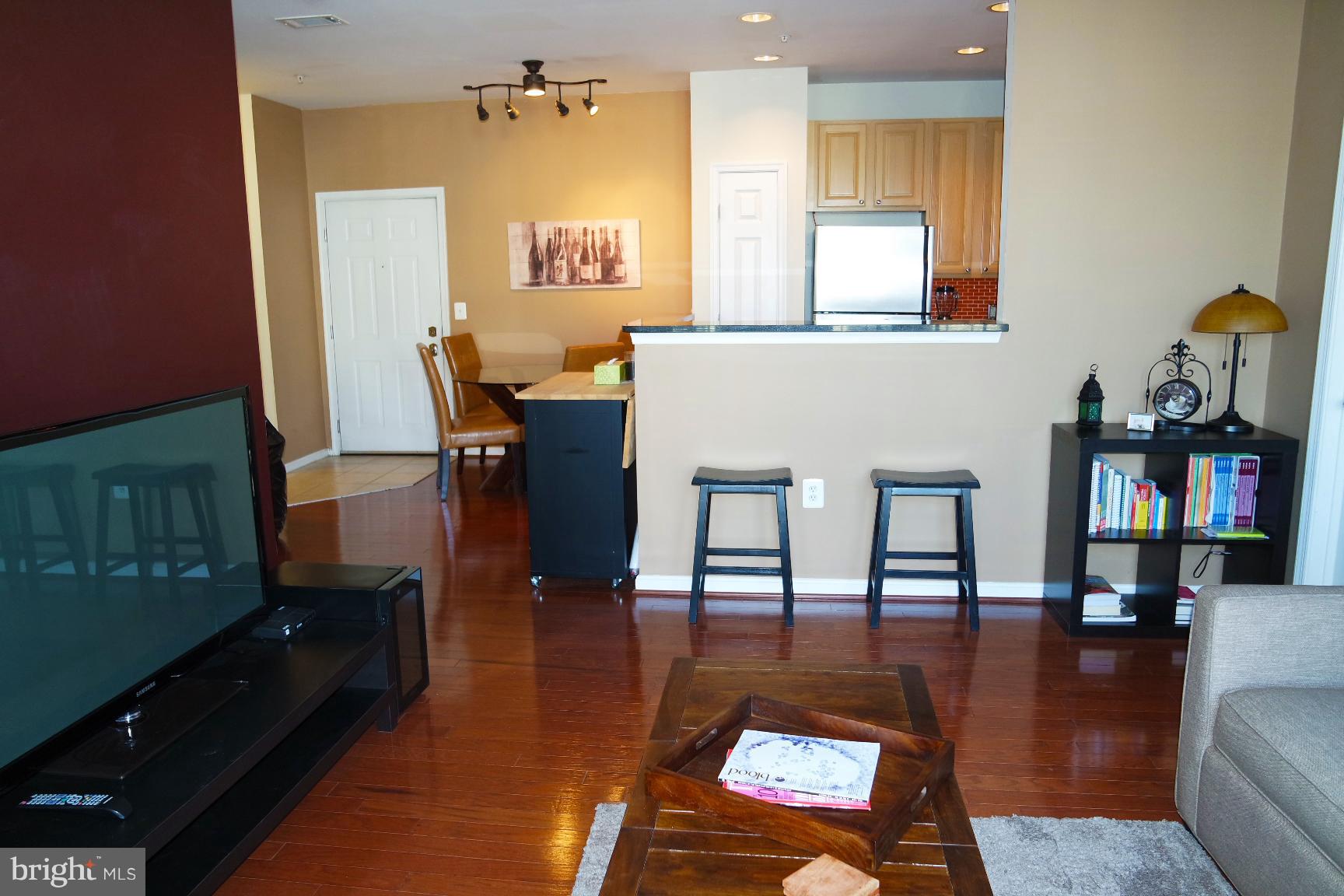 GROVE AT ARLINGTON - Residential Lease