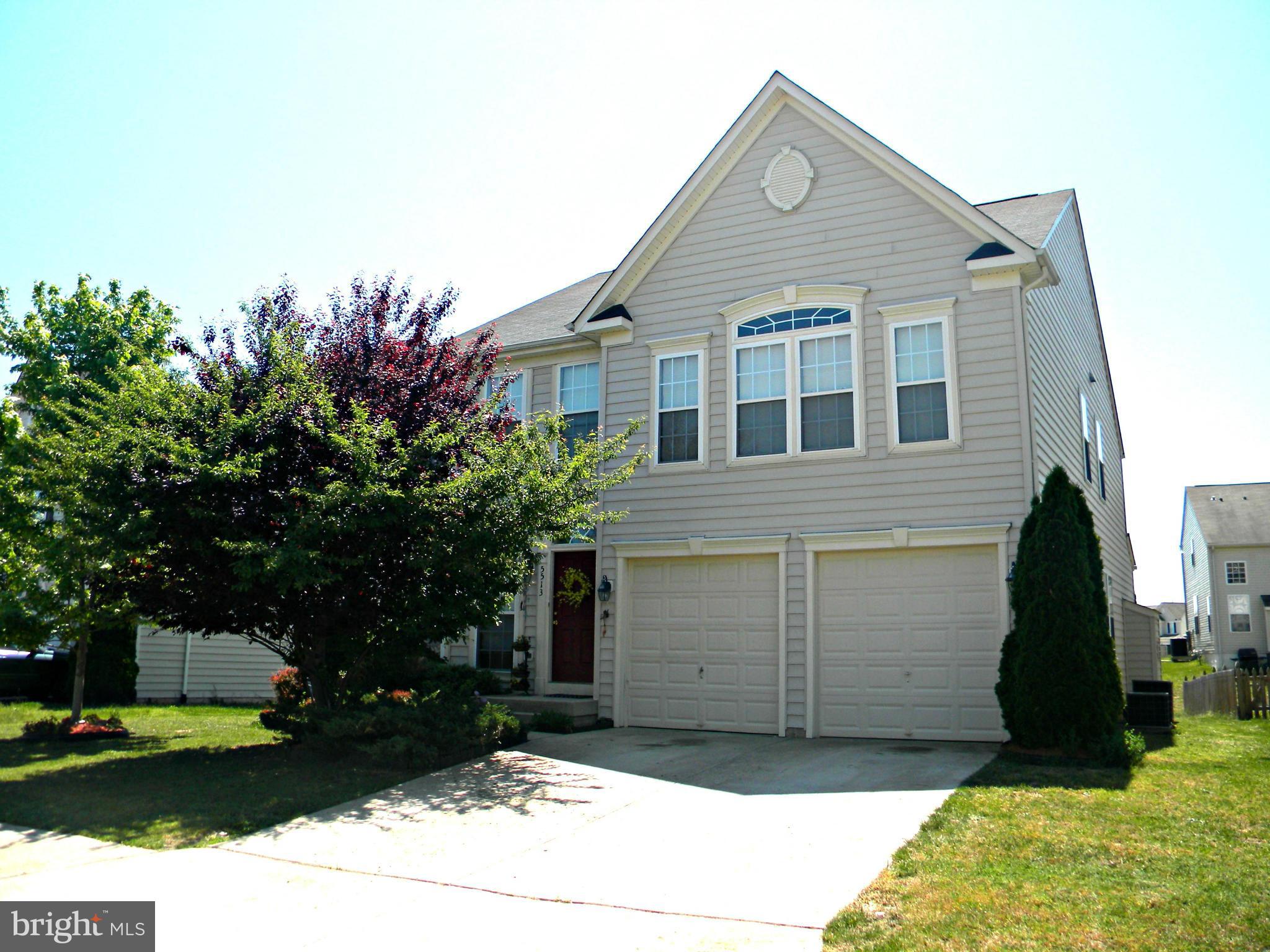 THE FALLS AT LEE'S PARKE - Residential Lease