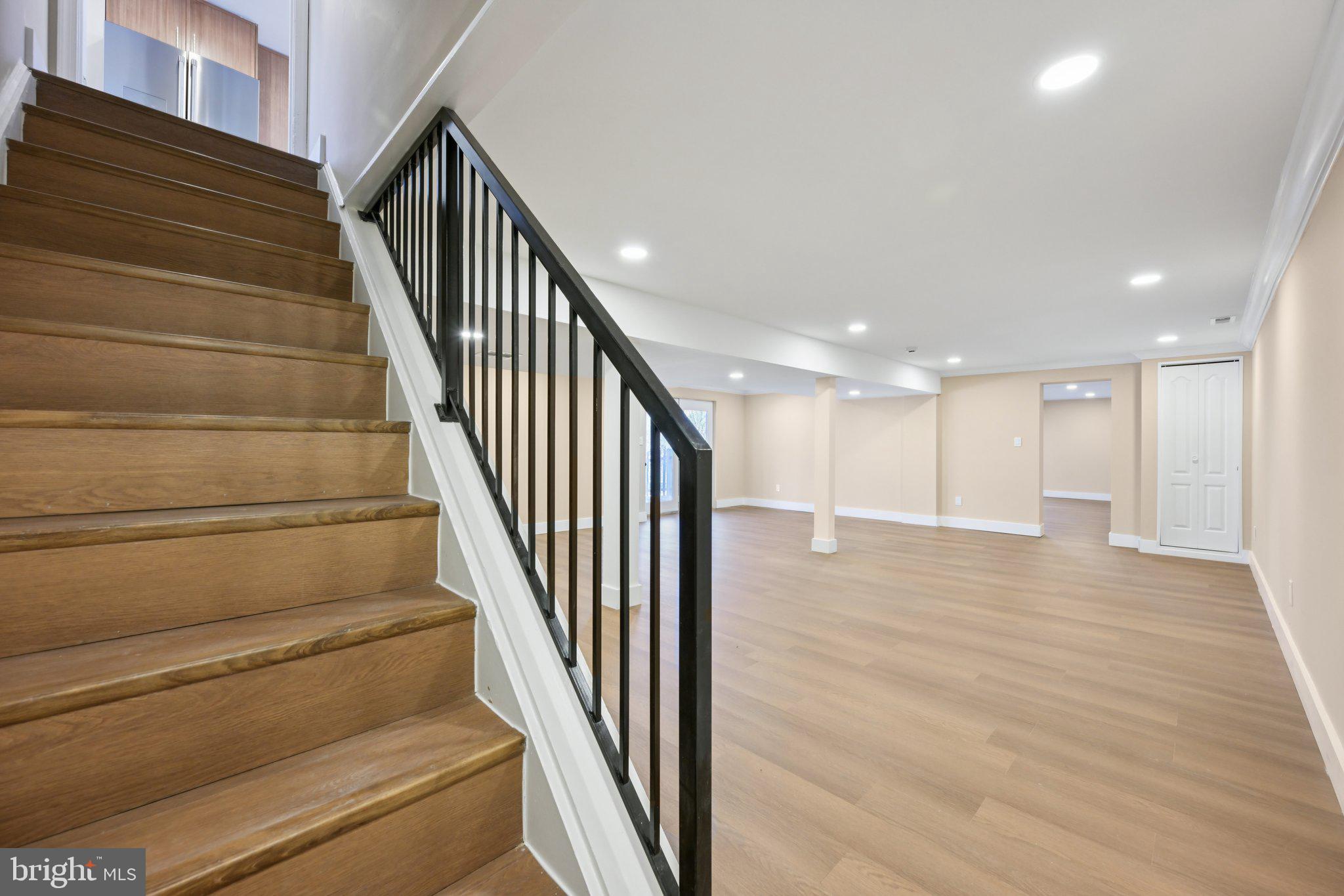 WAYSIDE ESTATES - Residential