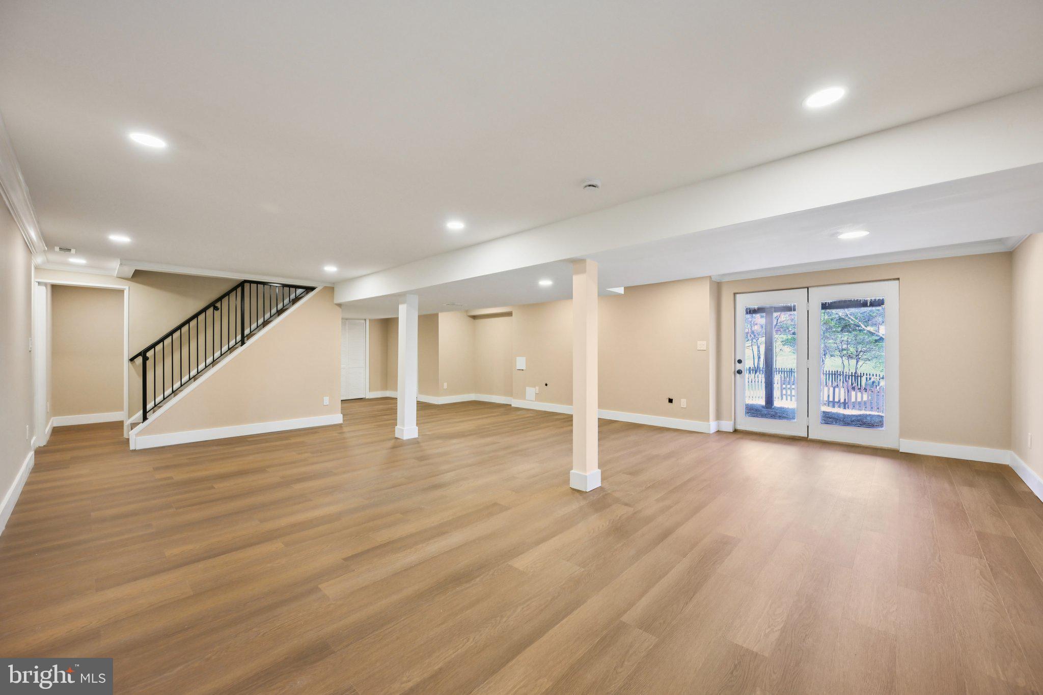 WAYSIDE ESTATES - Residential