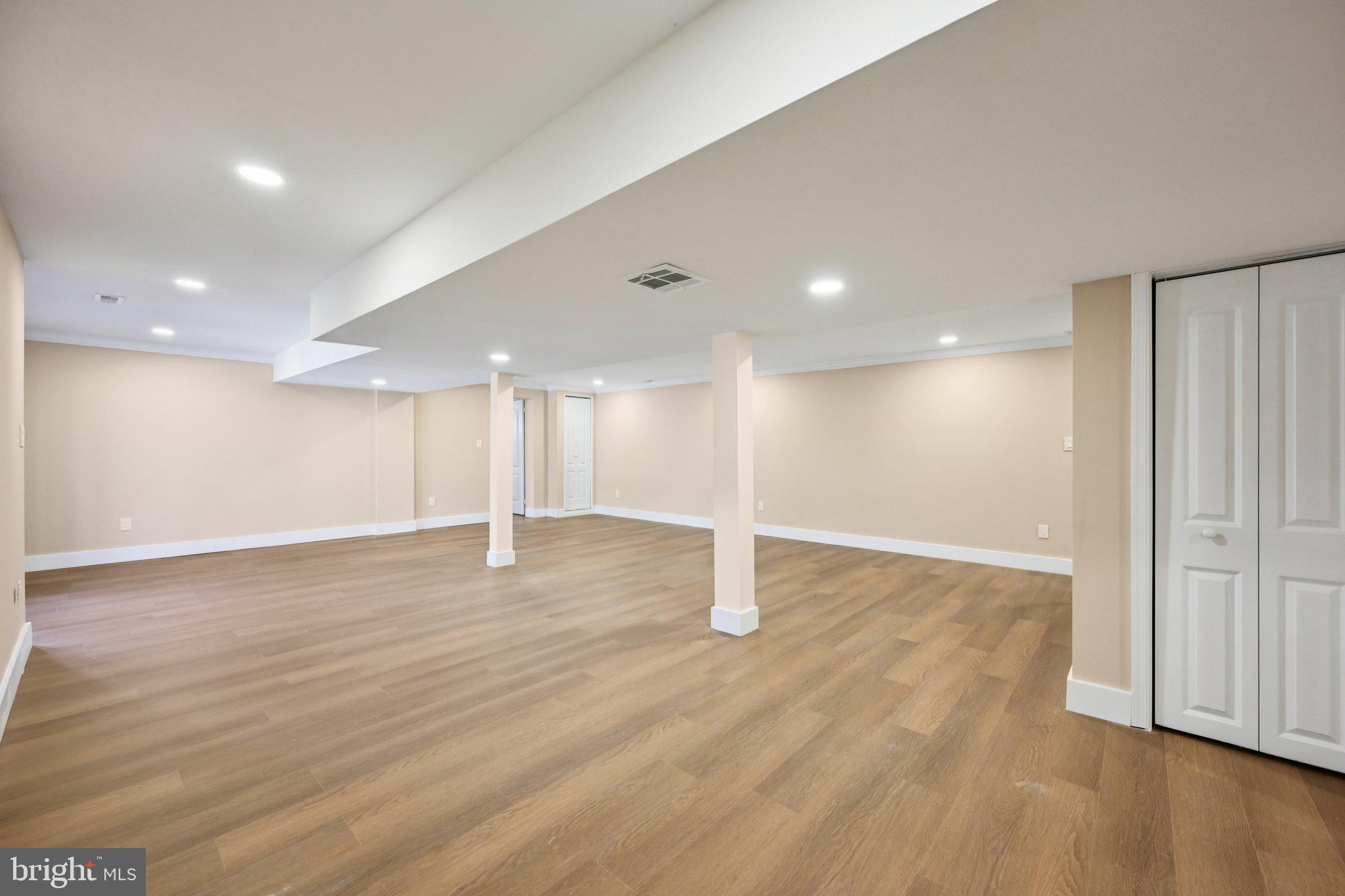 WAYSIDE ESTATES - Residential