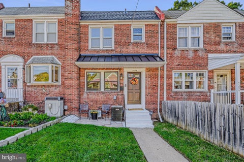 Townhouse For Sale - 1558 Clayton Road<br/> WILMINGTON, DE 19805