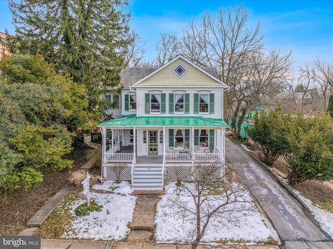 867 WASHINGTON STREET HARPERS FERRY WV 25425