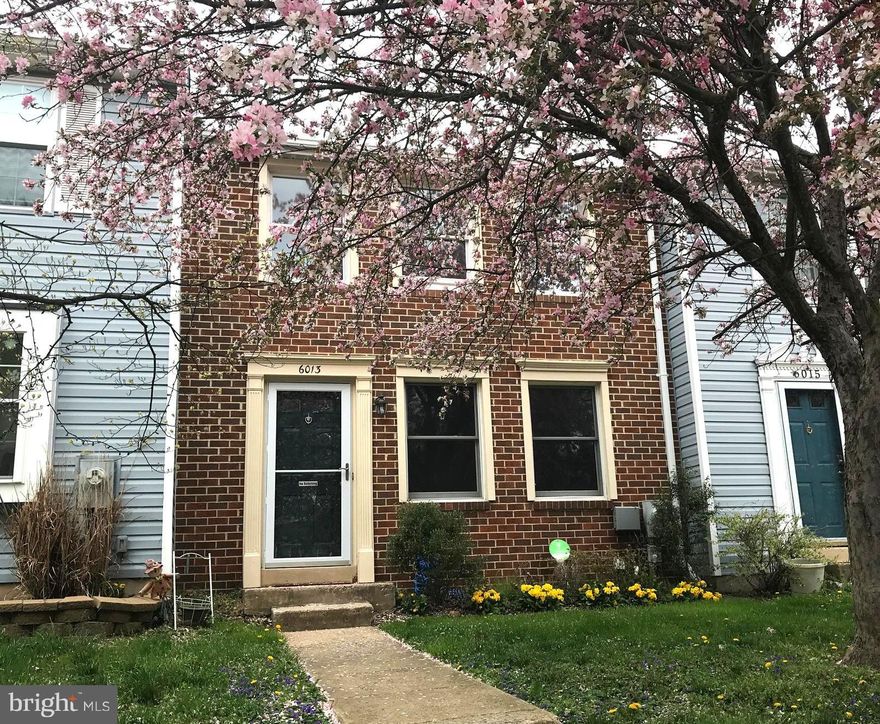 PRICE REDUCED!  Beautiful 3 bedroom, 2.5 bath townhouse in Cedar Acres.  Major renovation in 2012, including kitchen and bathrooms.  Main level has hardwood floors and surround sound wiring.  Finished basement with full bath, rec room, and custom collector's closet.  Spacious deck off the dining area with fenced yard.  New, top of the line HVAC in 2017. No Columbia association fees!