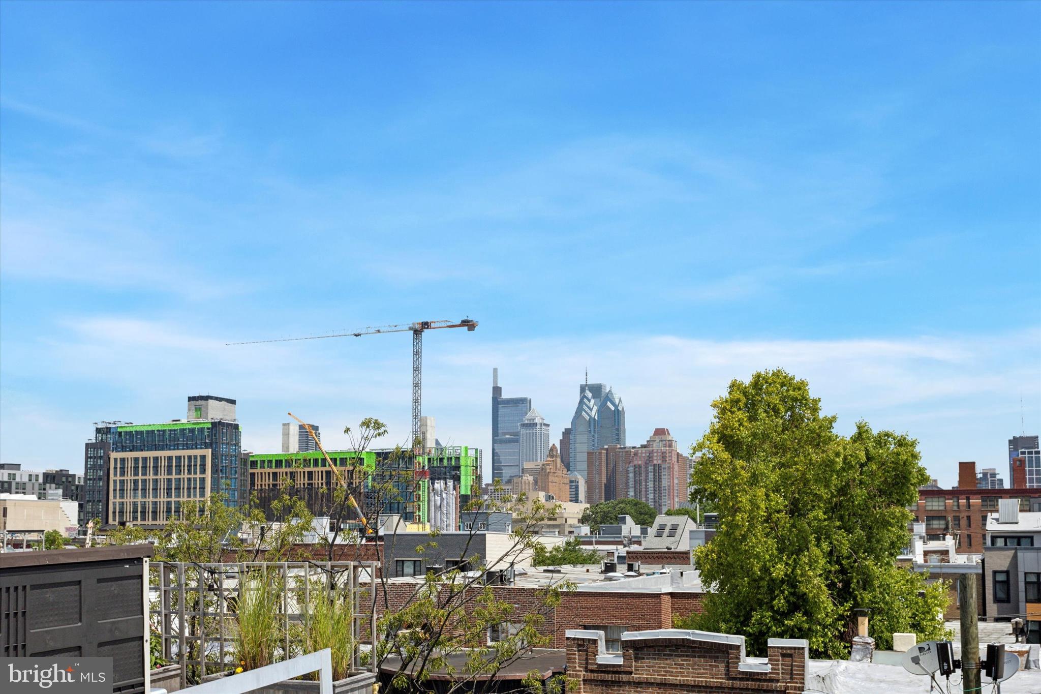 PASSYUNK SQUARE - Residential Income