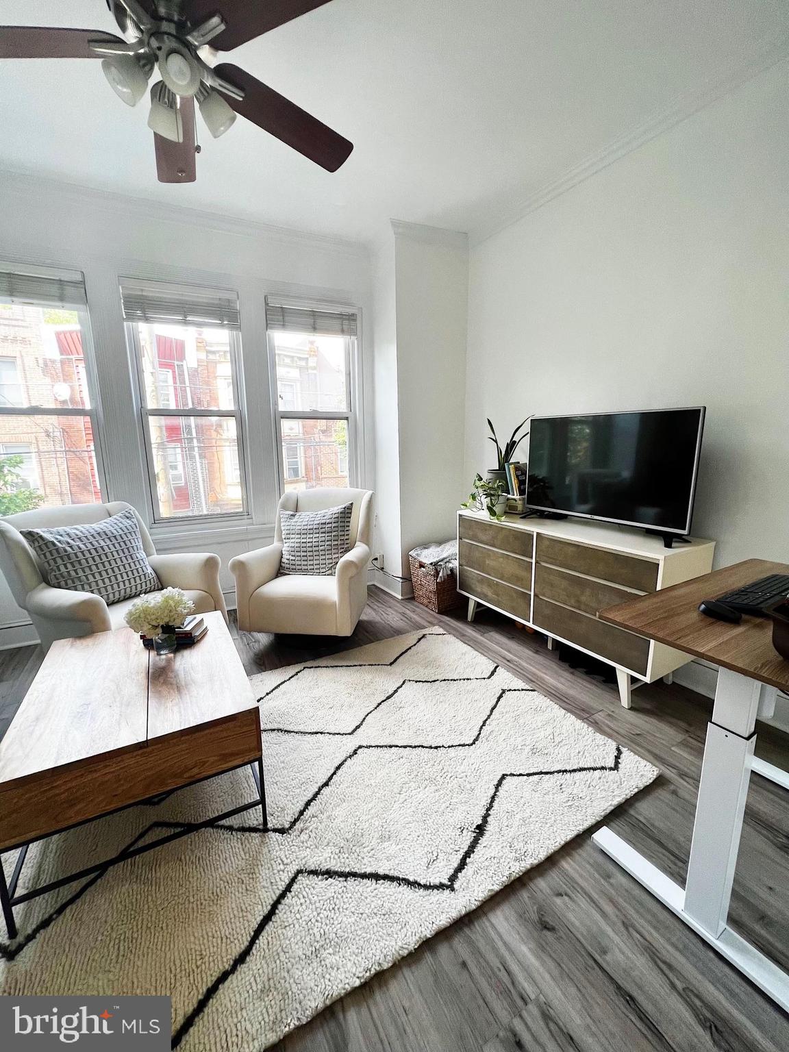 PASSYUNK SQUARE - Residential Income