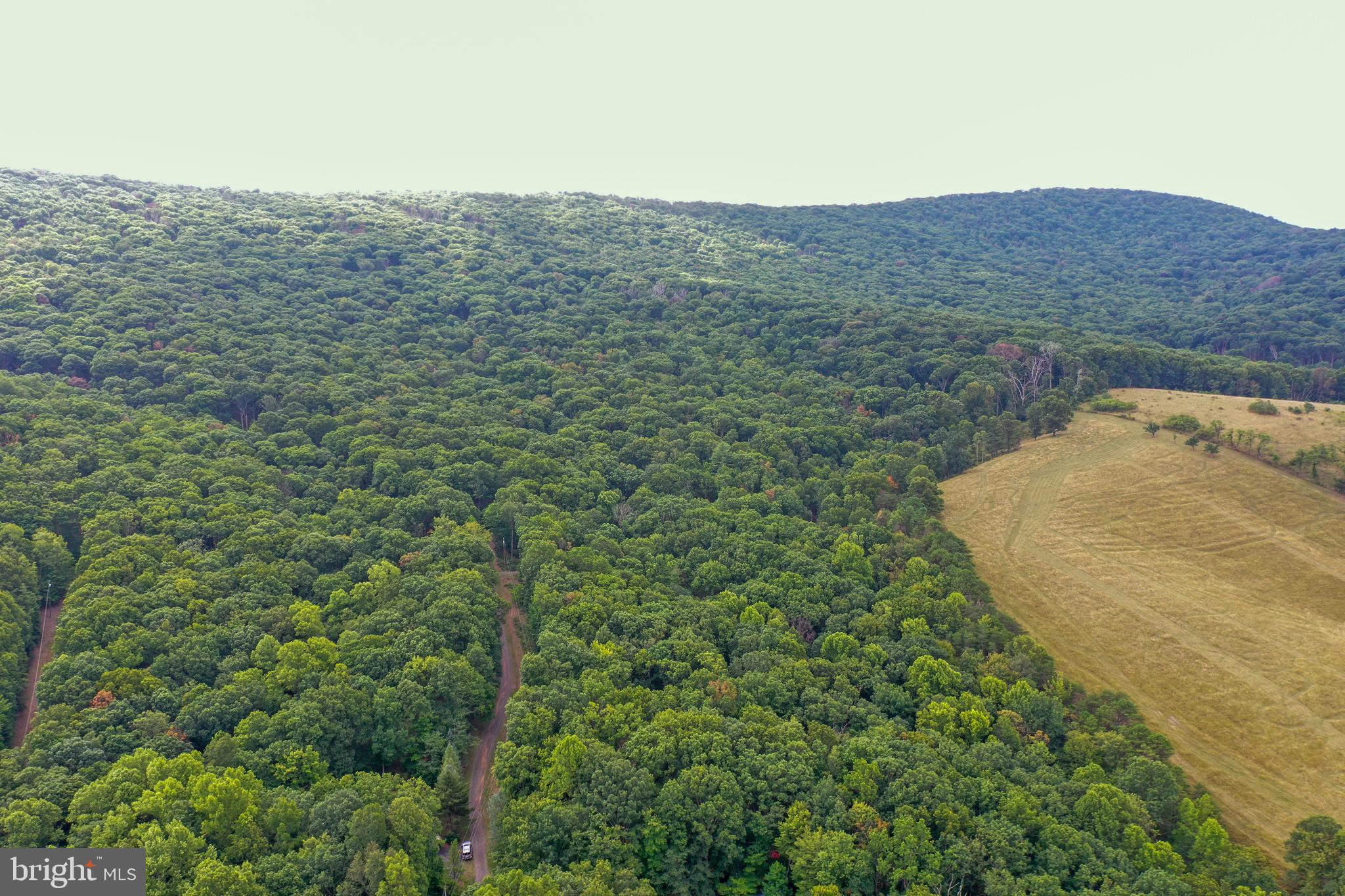 SHORT MOUNTAIN VILLAGE - Residential