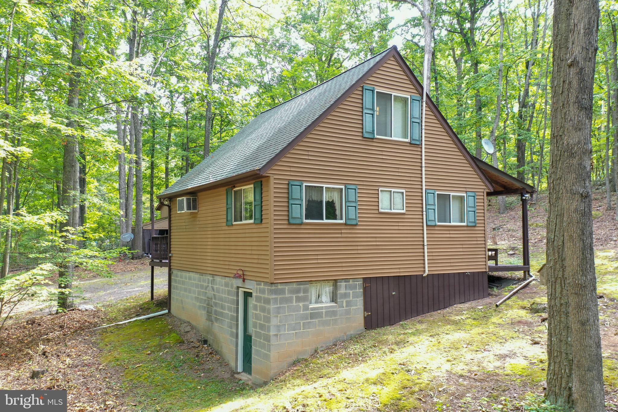 SHORT MOUNTAIN VILLAGE - Residential