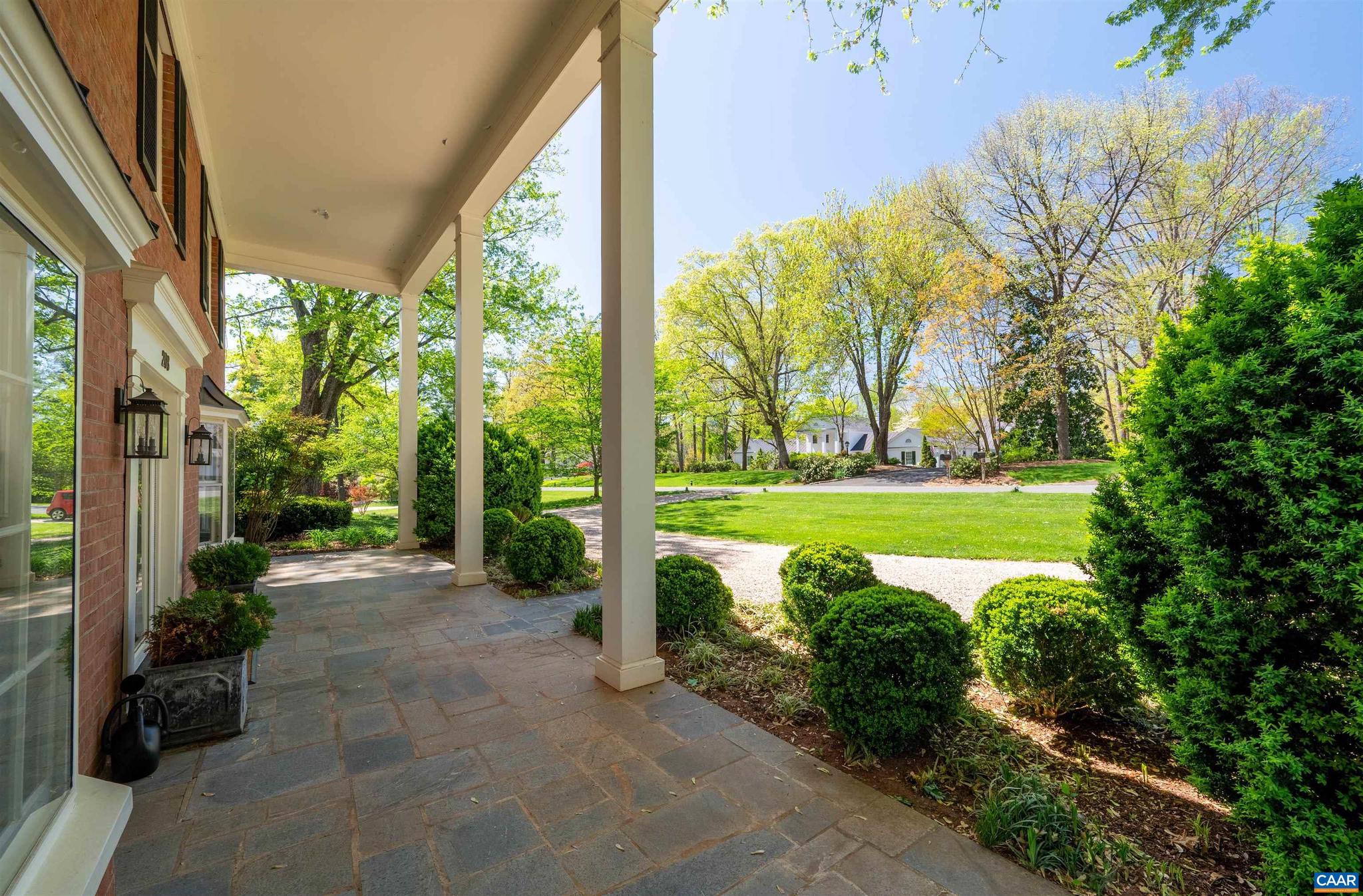 EDNAM FOREST - Residential