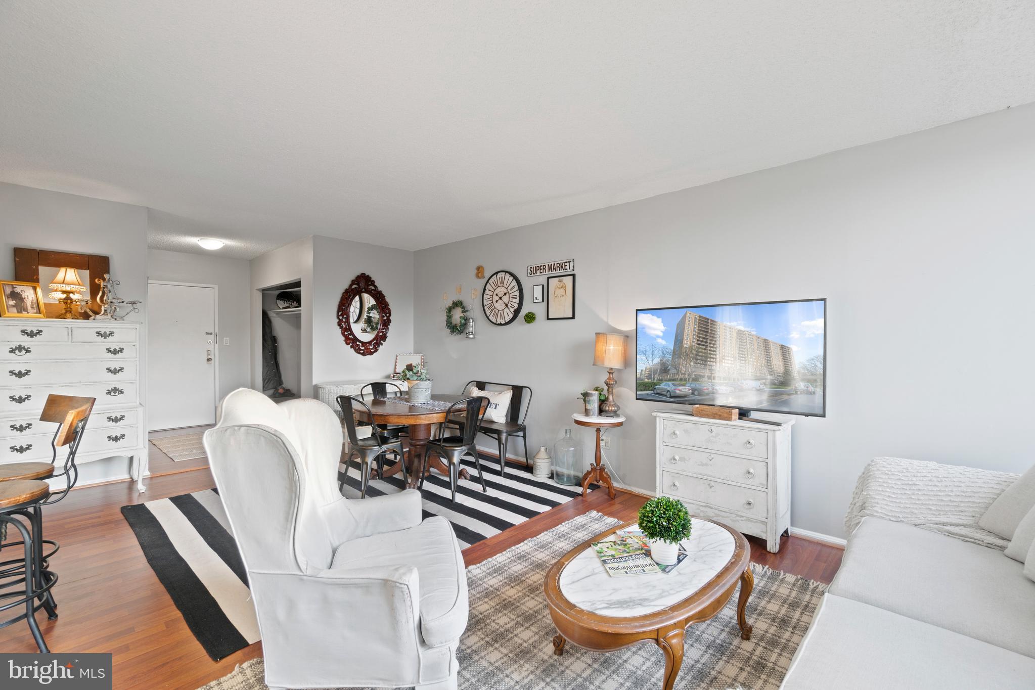 PLACE ONE - Residential