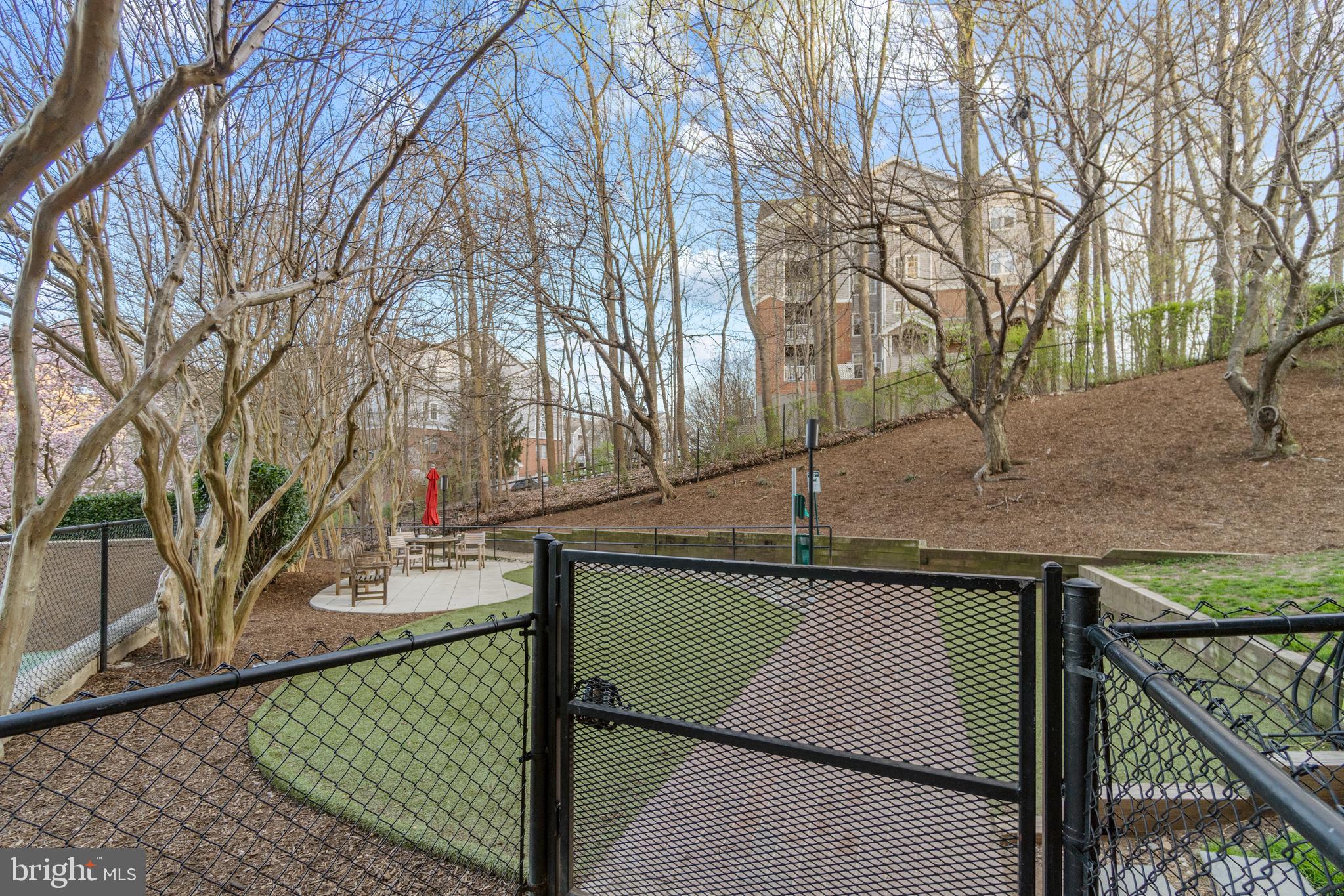 PLACE ONE - Residential