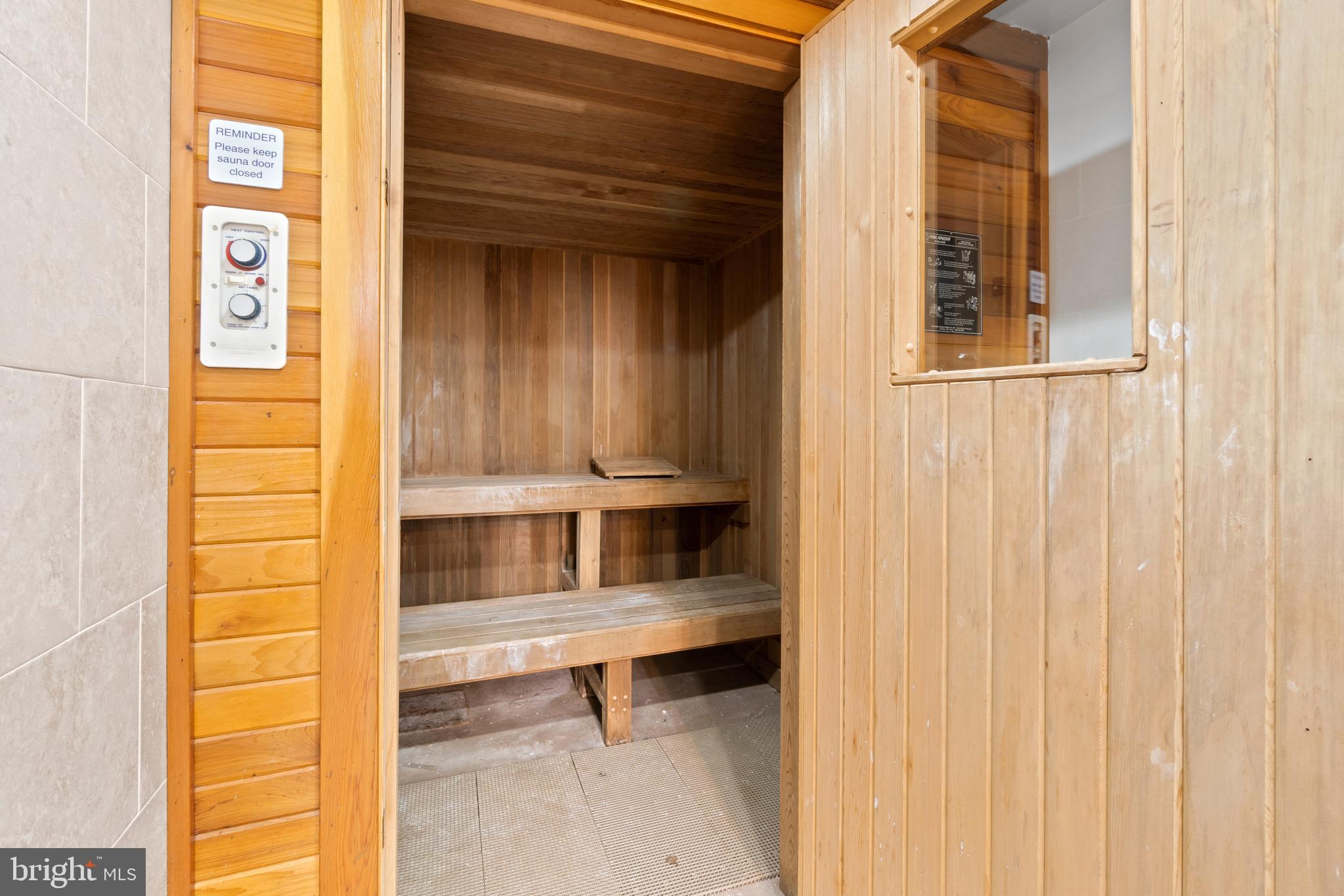 PLACE ONE - Residential