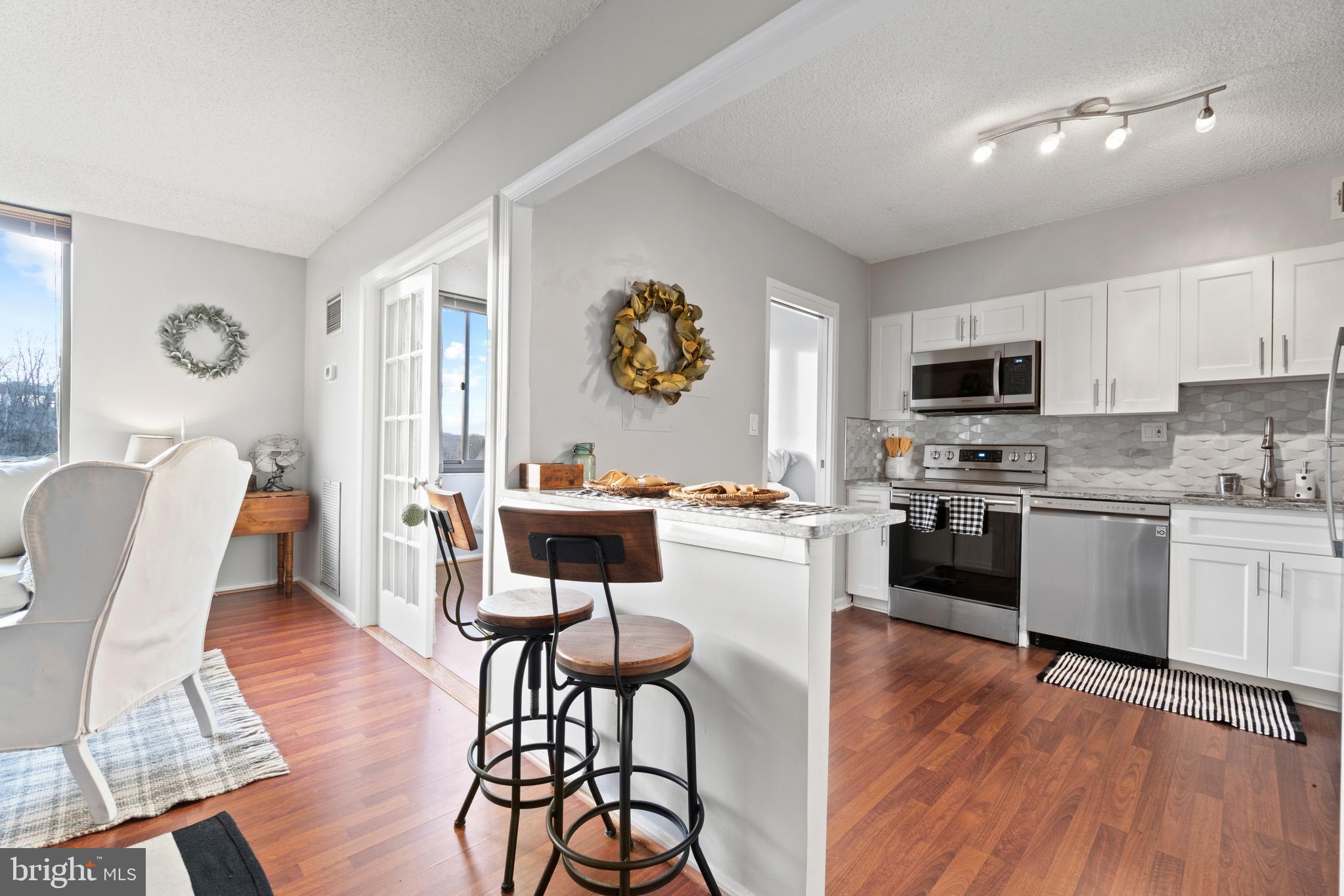 PLACE ONE - Residential