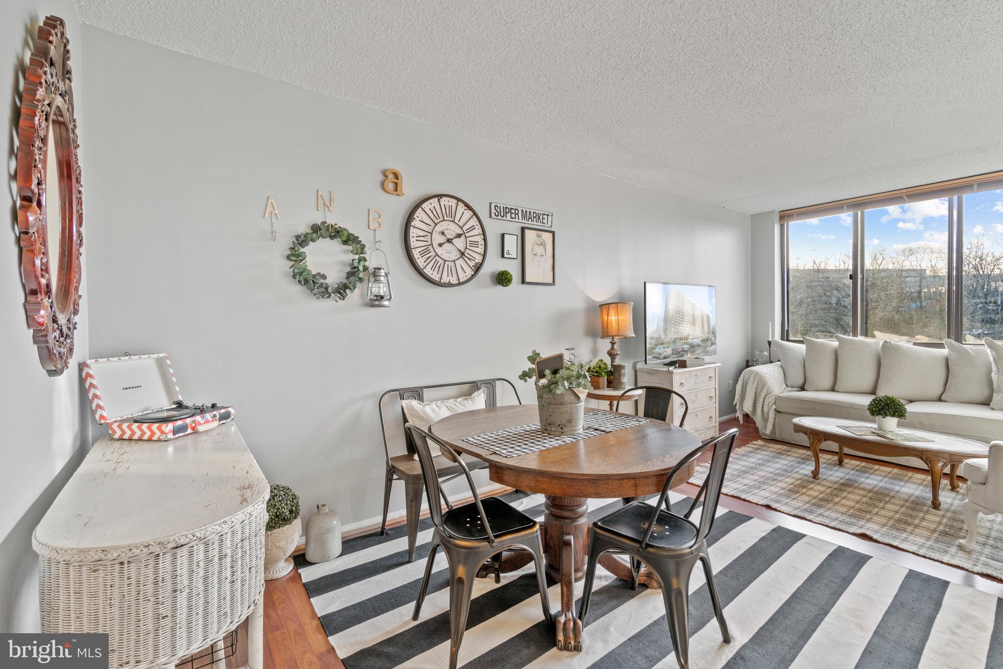 PLACE ONE - Residential