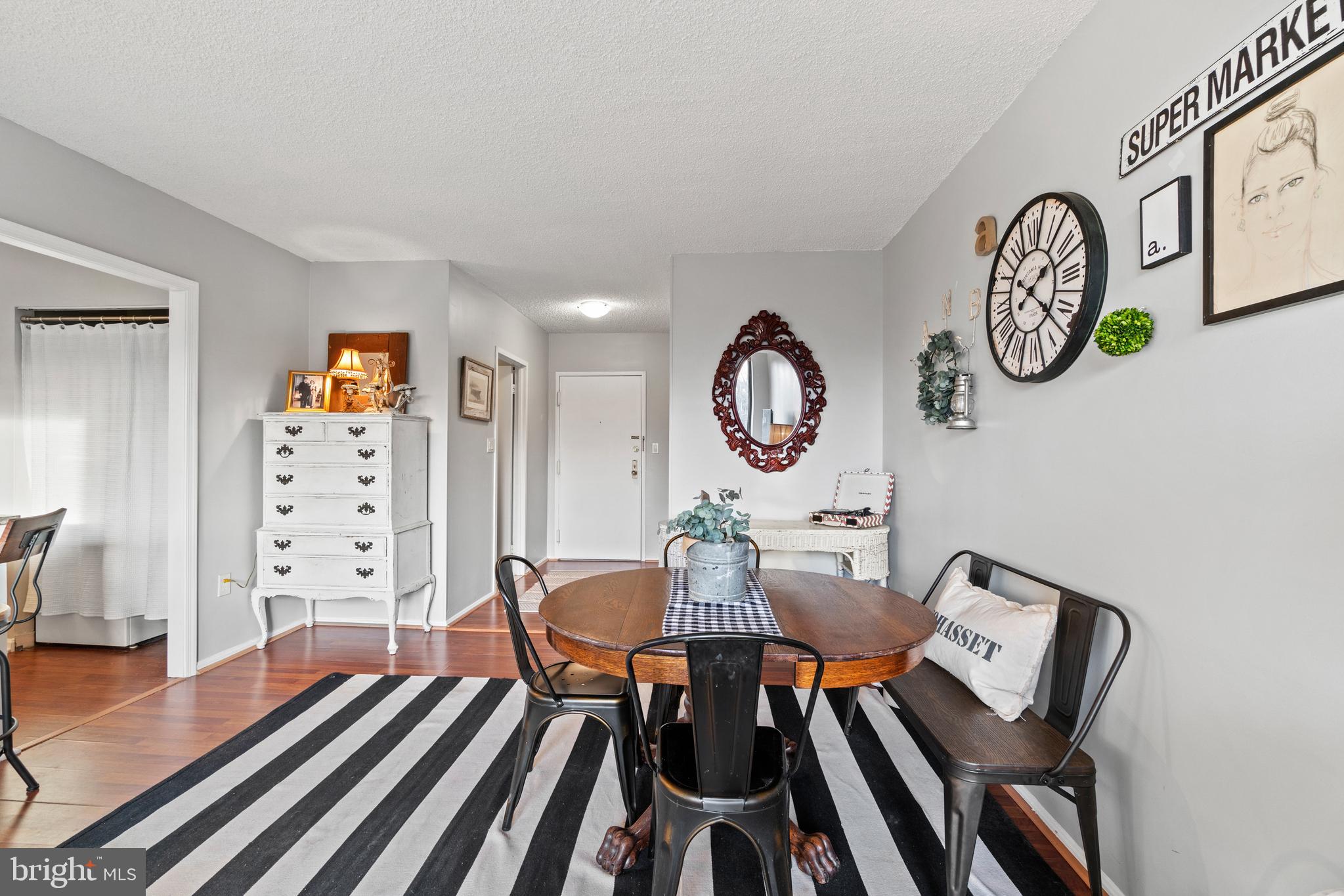 PLACE ONE - Residential