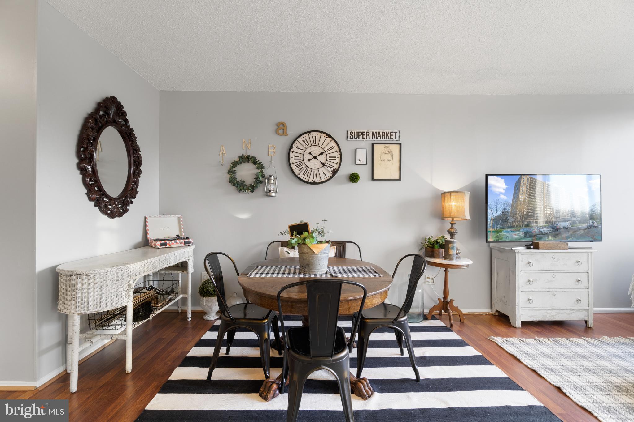 PLACE ONE - Residential