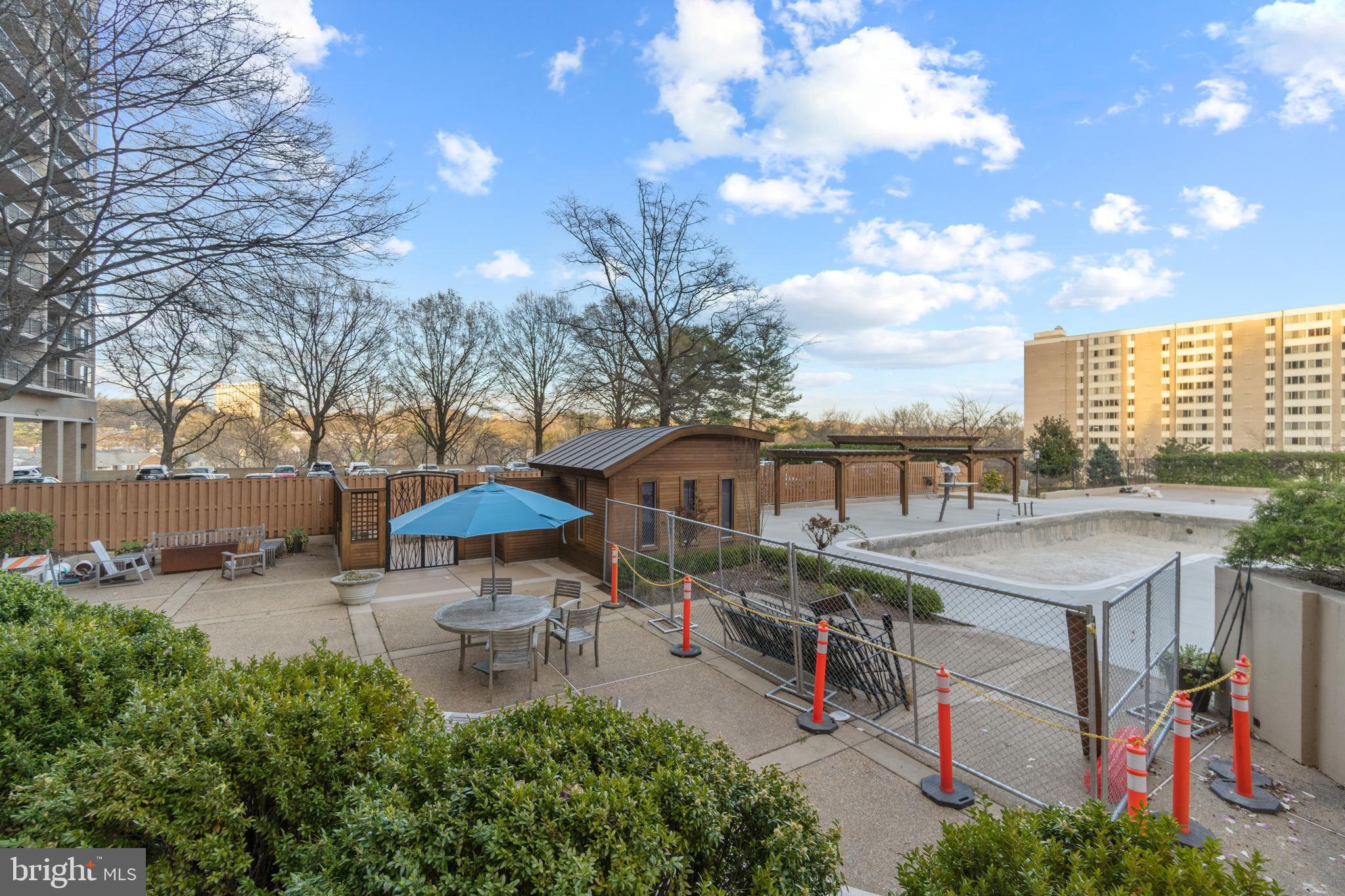 PLACE ONE - Residential