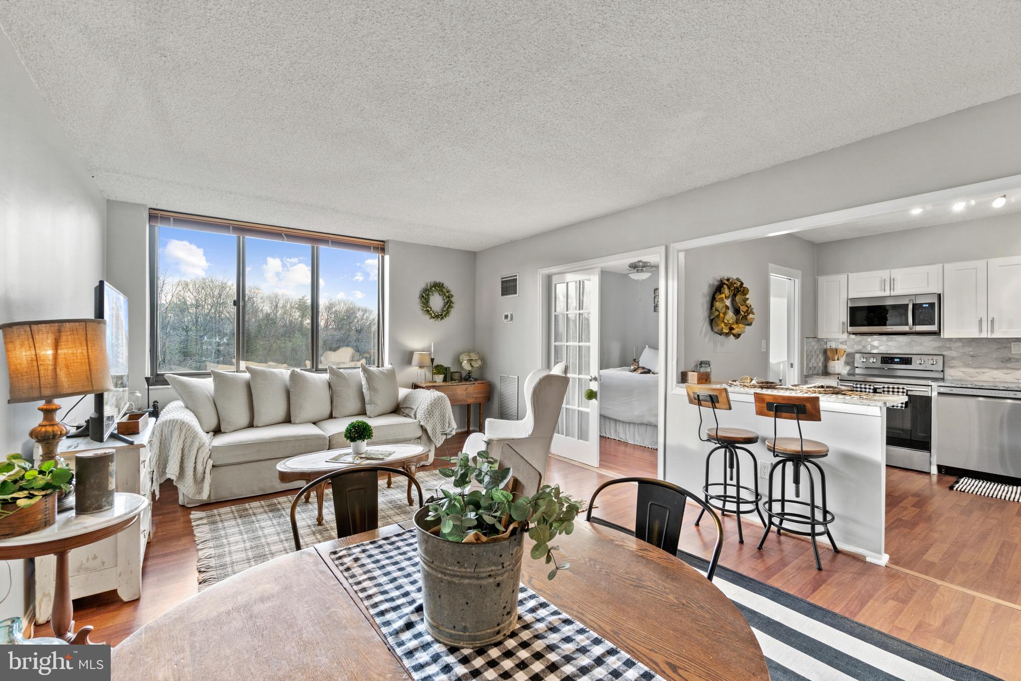 PLACE ONE - Residential