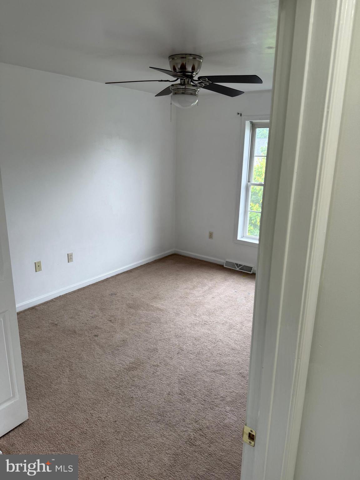 COLUMBIA - Residential