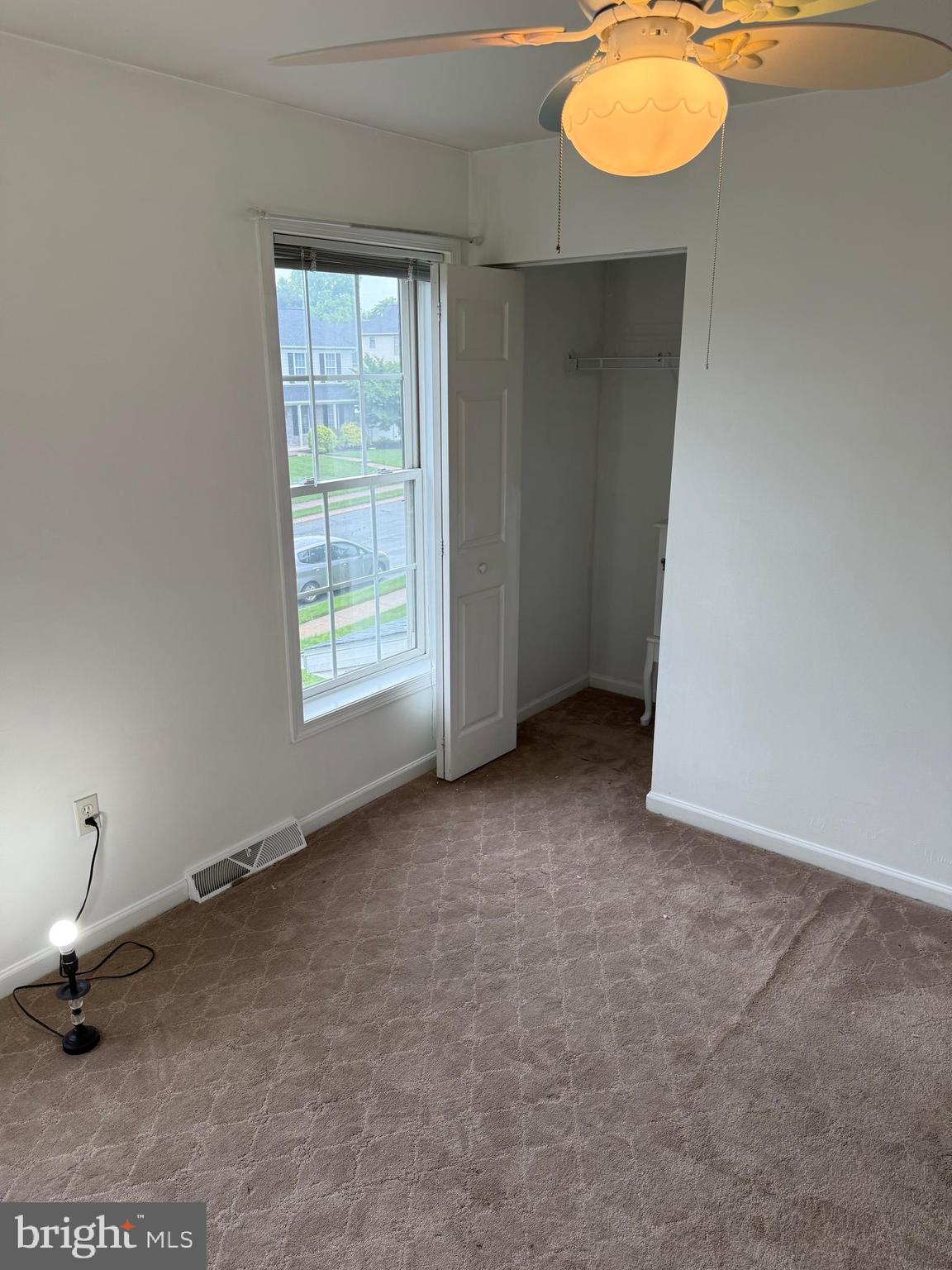 COLUMBIA - Residential