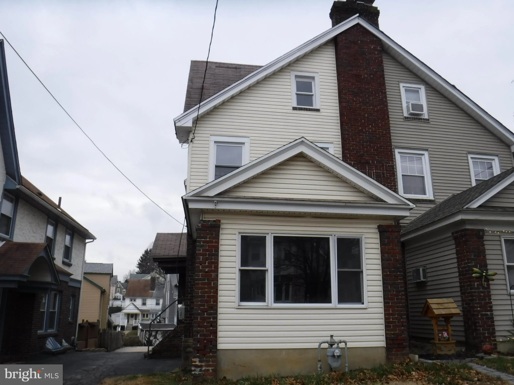 726 Blythe Avenue, Drexel Hill, PA 19026