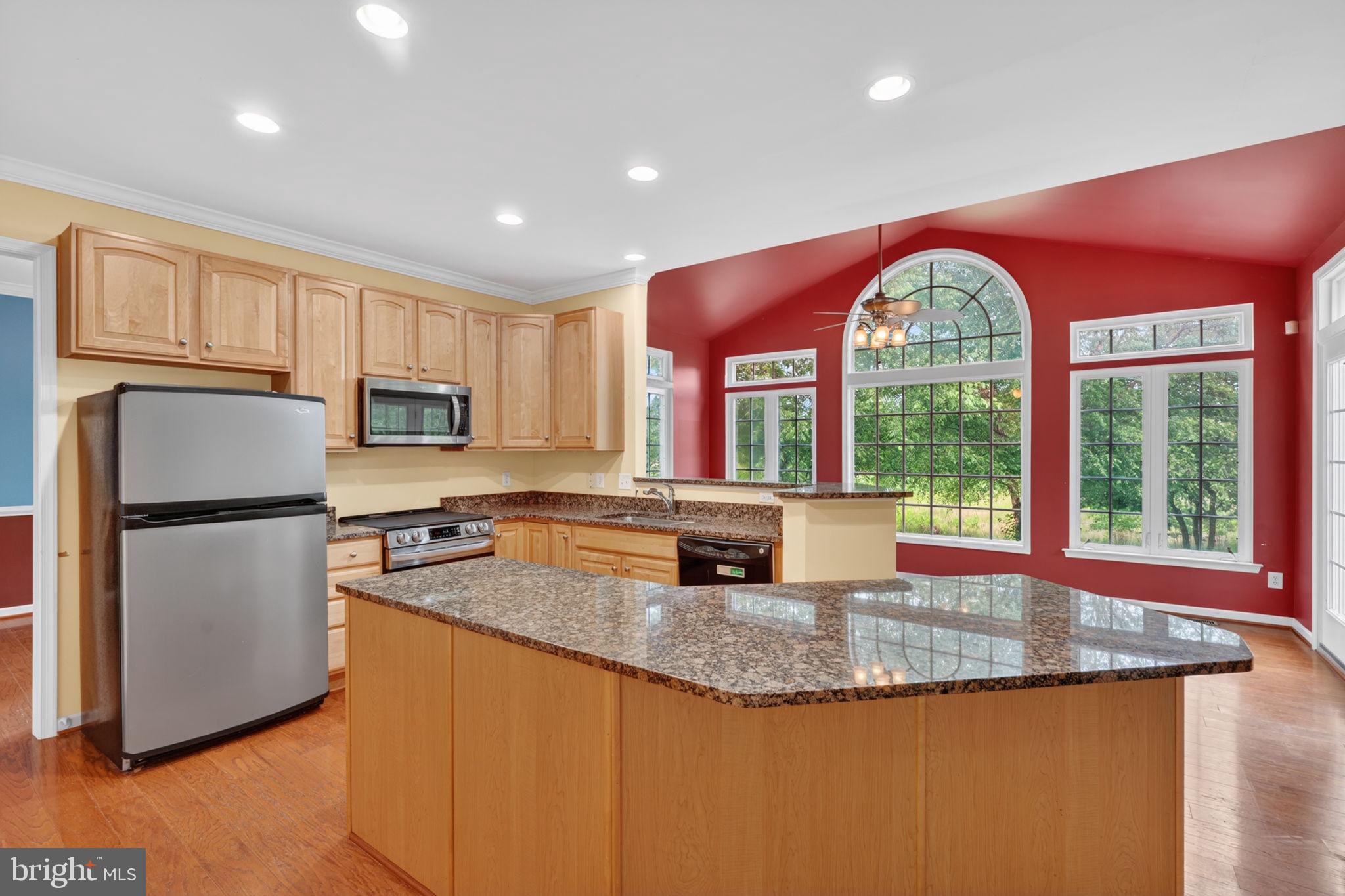 138 TWEEDSMERE DRIVE