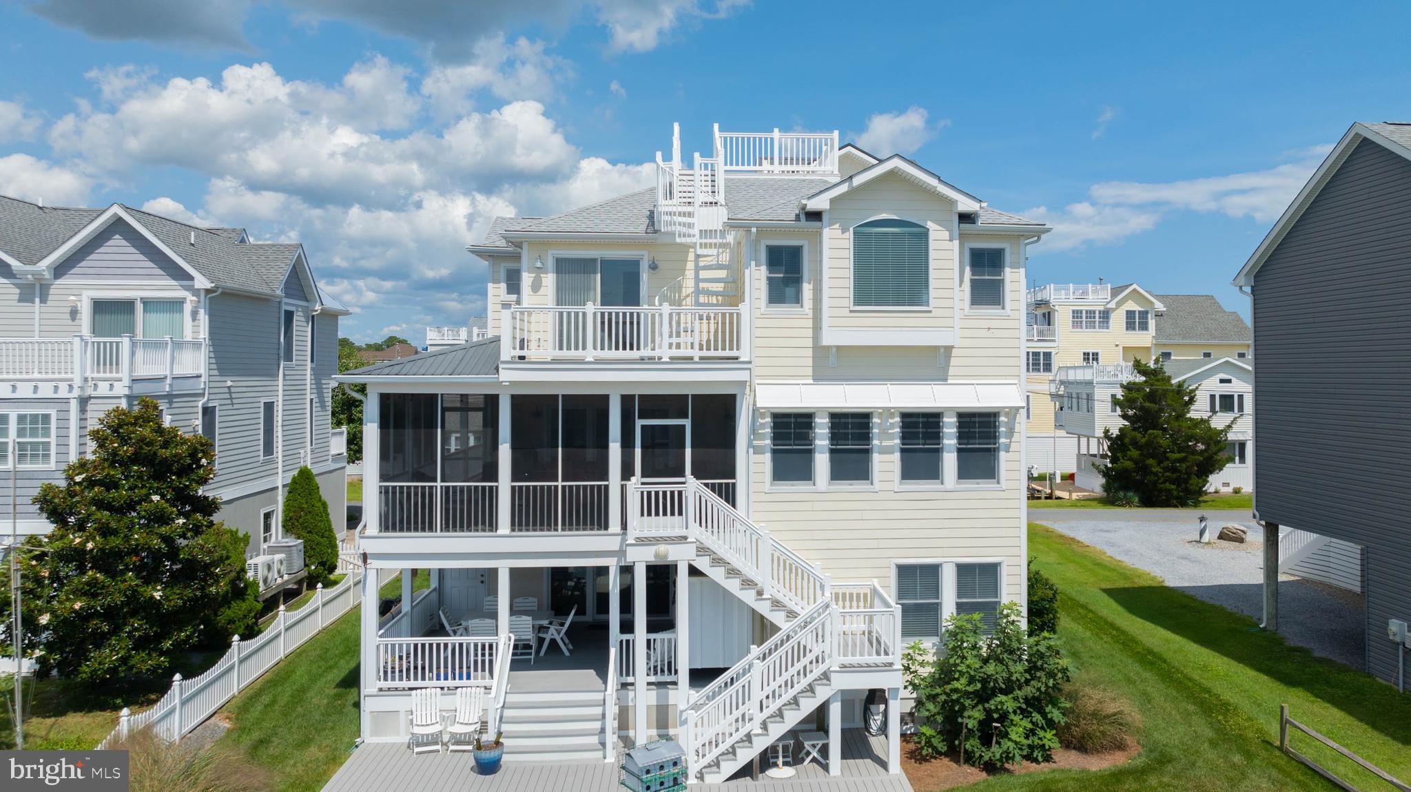 BAY VIEW PARK - Residential