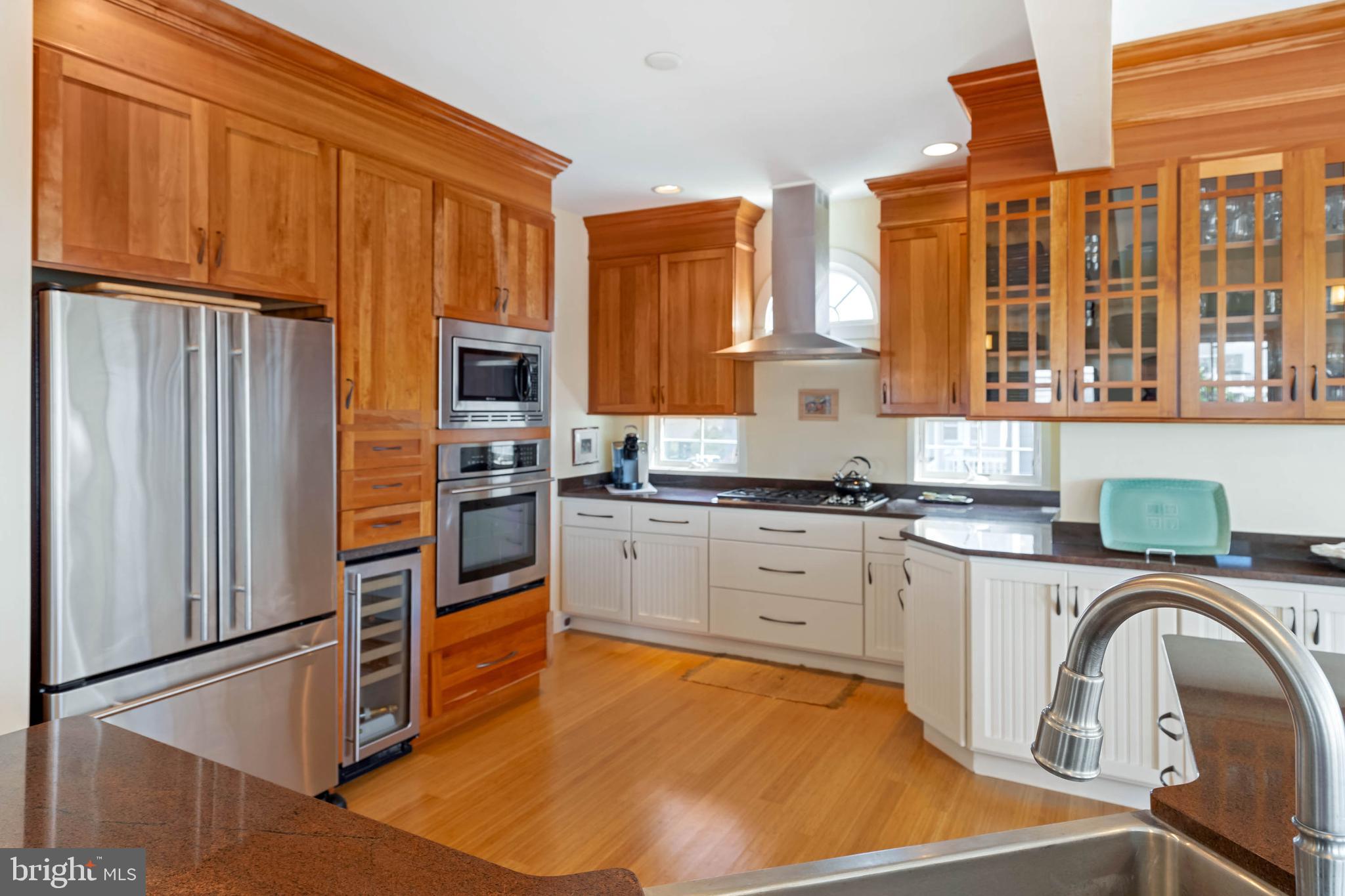 BAY VIEW PARK - Residential