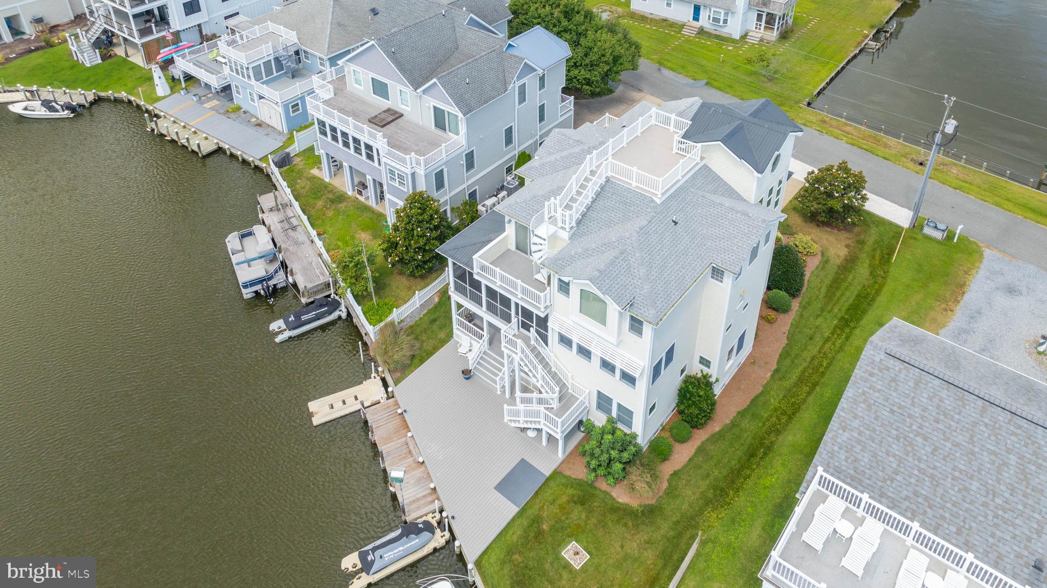 BAY VIEW PARK - Residential